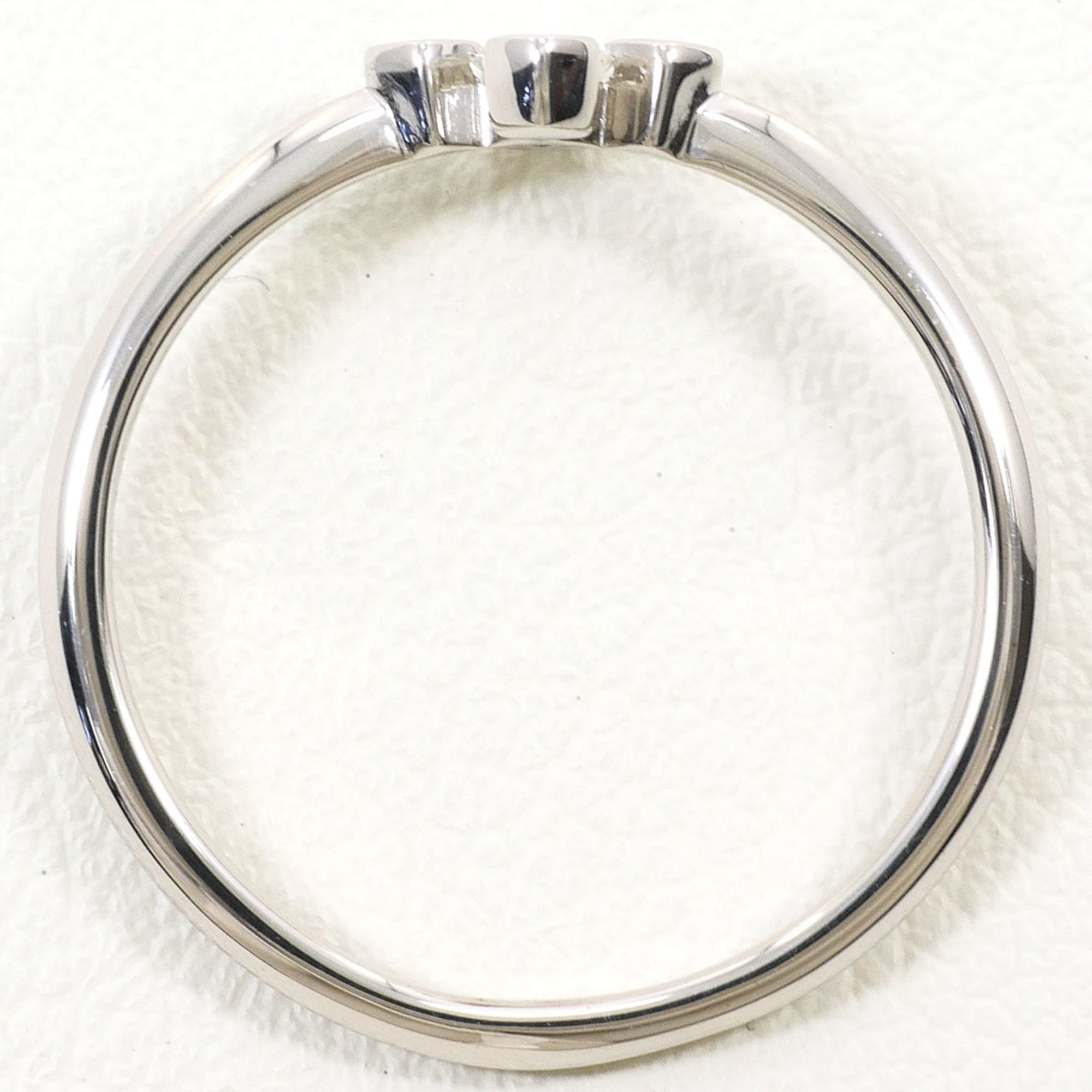 Unbranded White Gold White Gold (18K) Band Ring (Pre-Owned)