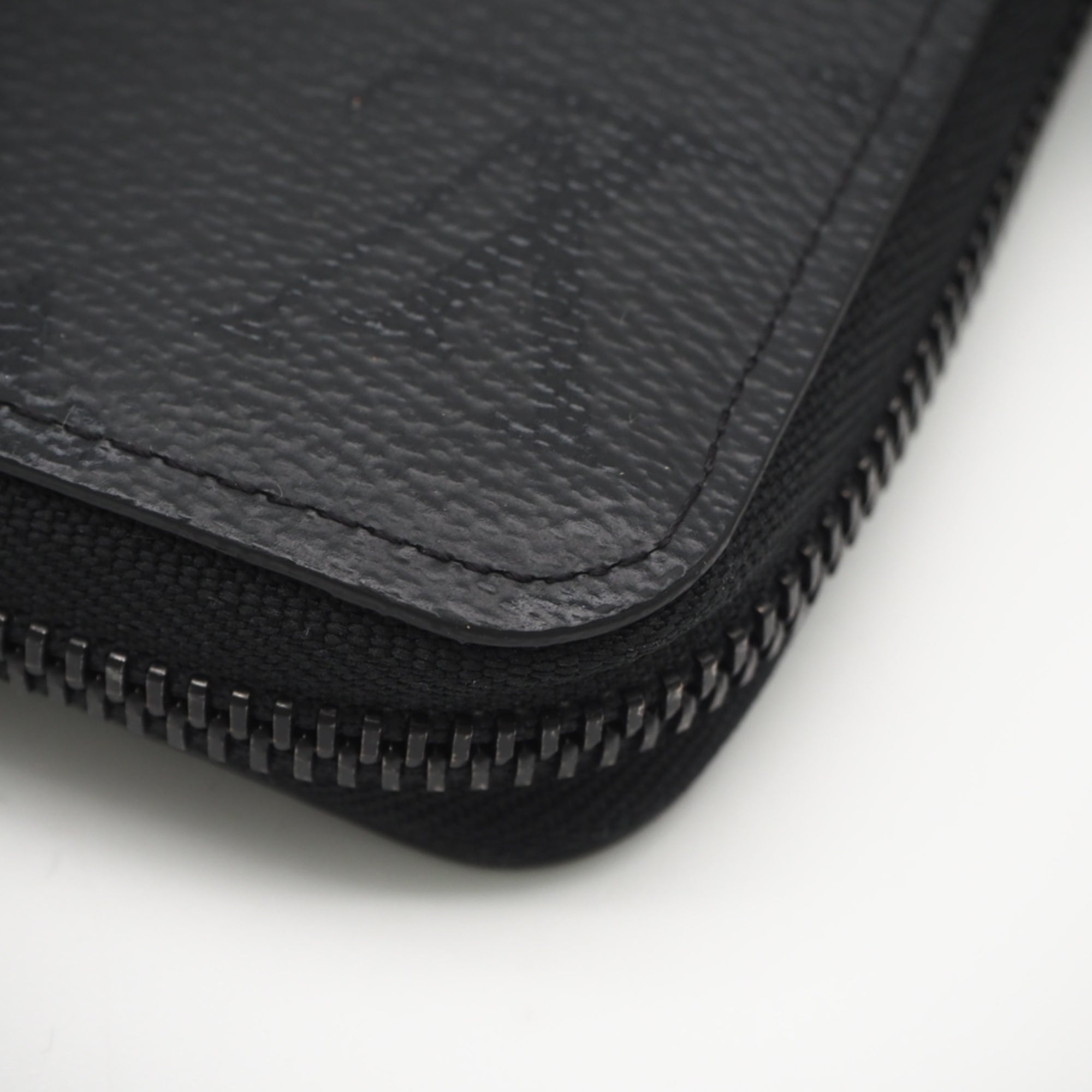Louis Vuitton Monogram Black Coated Canvas Long Wallet (Bi-Fold) (Pre-Owned)