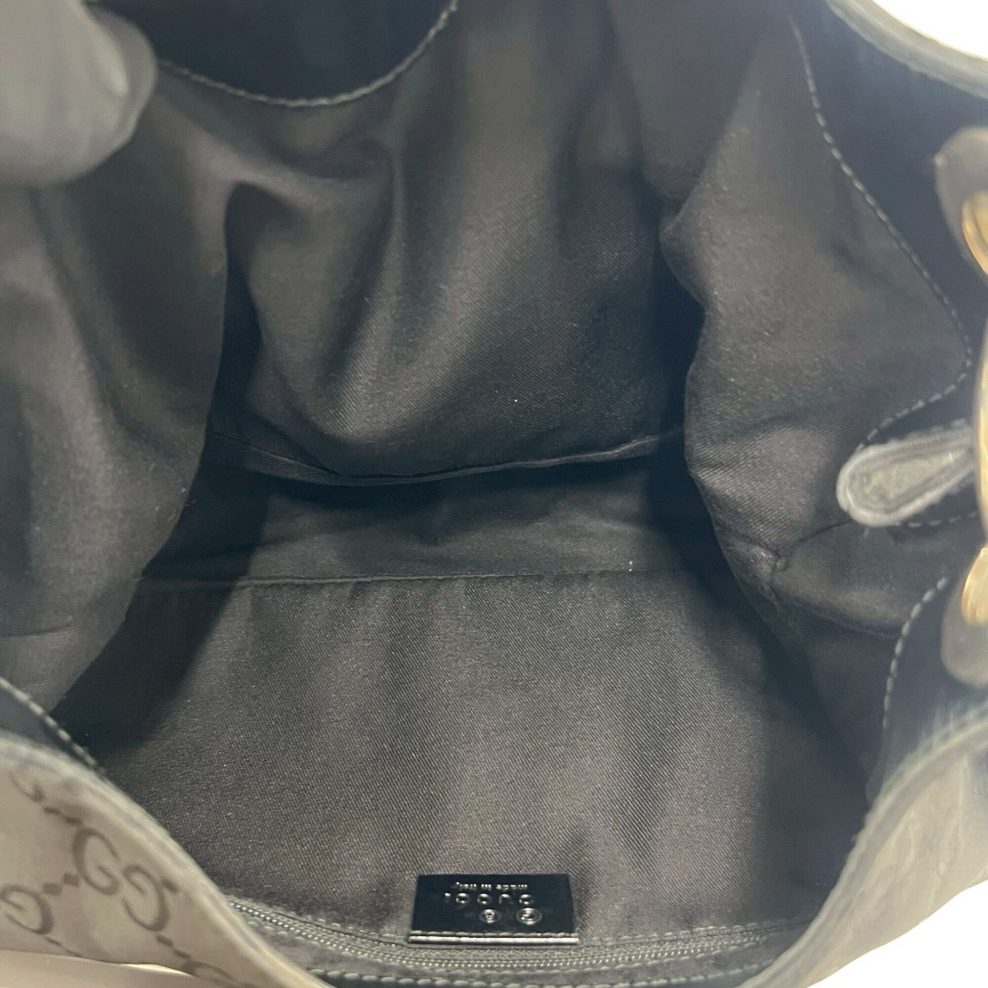 Gucci Black Nylon Leather Handbag Shoulder Bag (Pre-Owned)