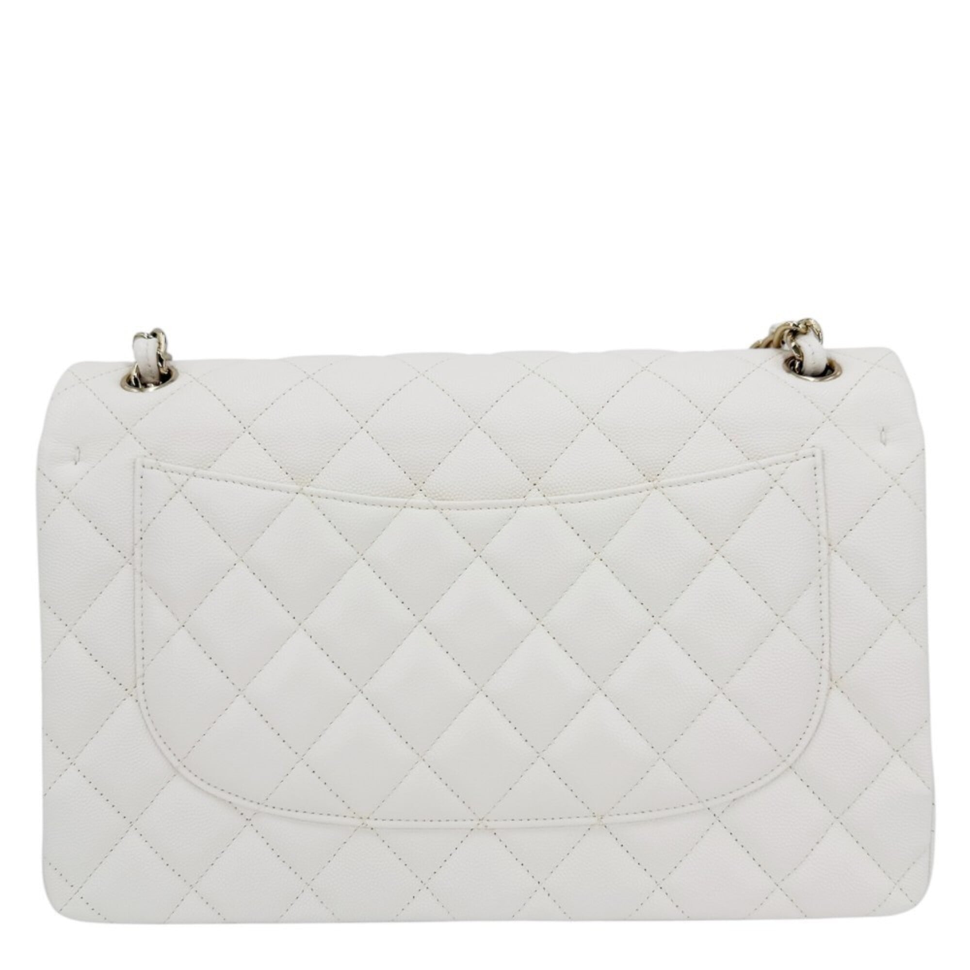 Chanel Matelasse White Grained Calfskin Shoulder Bag (Pre-Owned)
