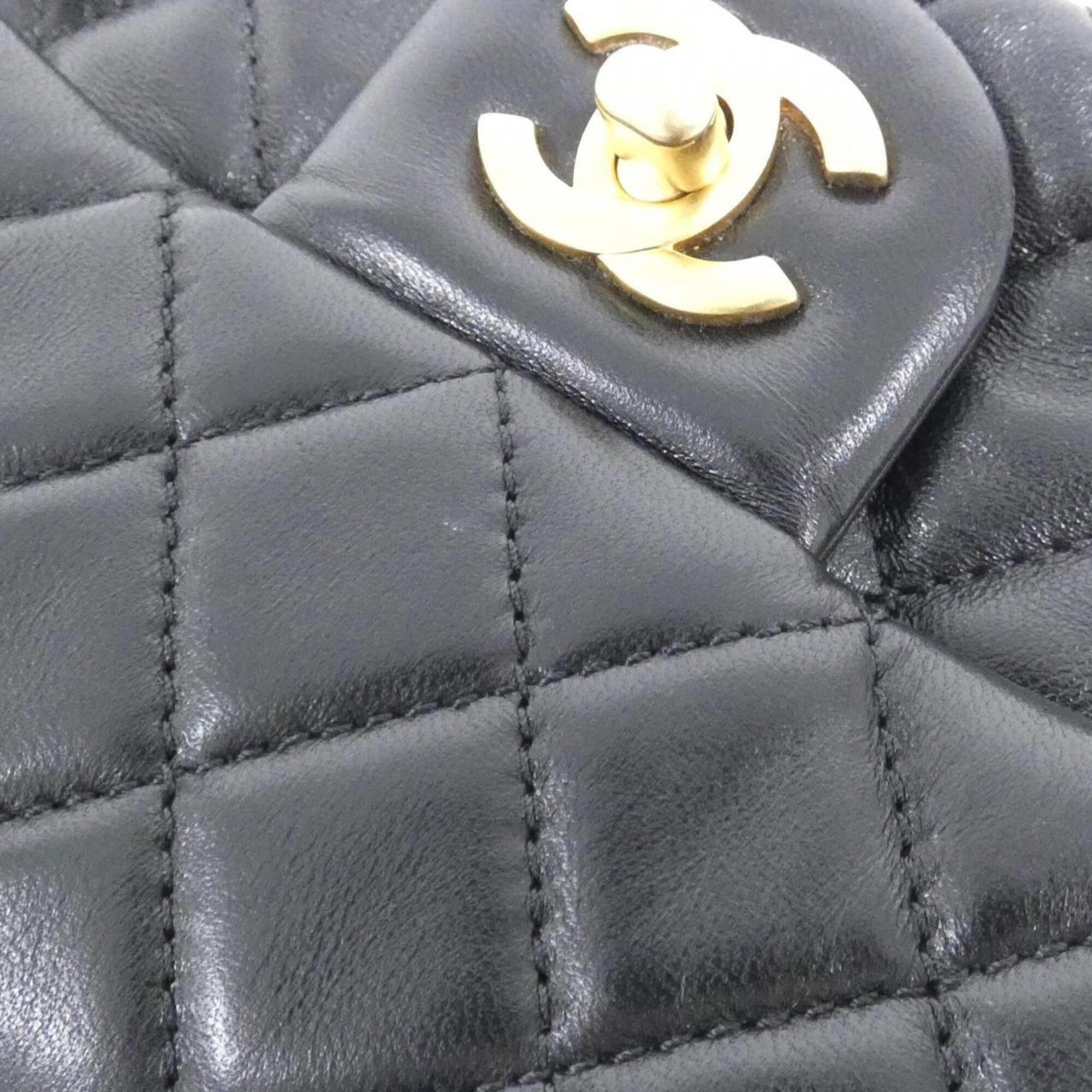 Chanel Black Shoulder Bag (Pre-Owned)