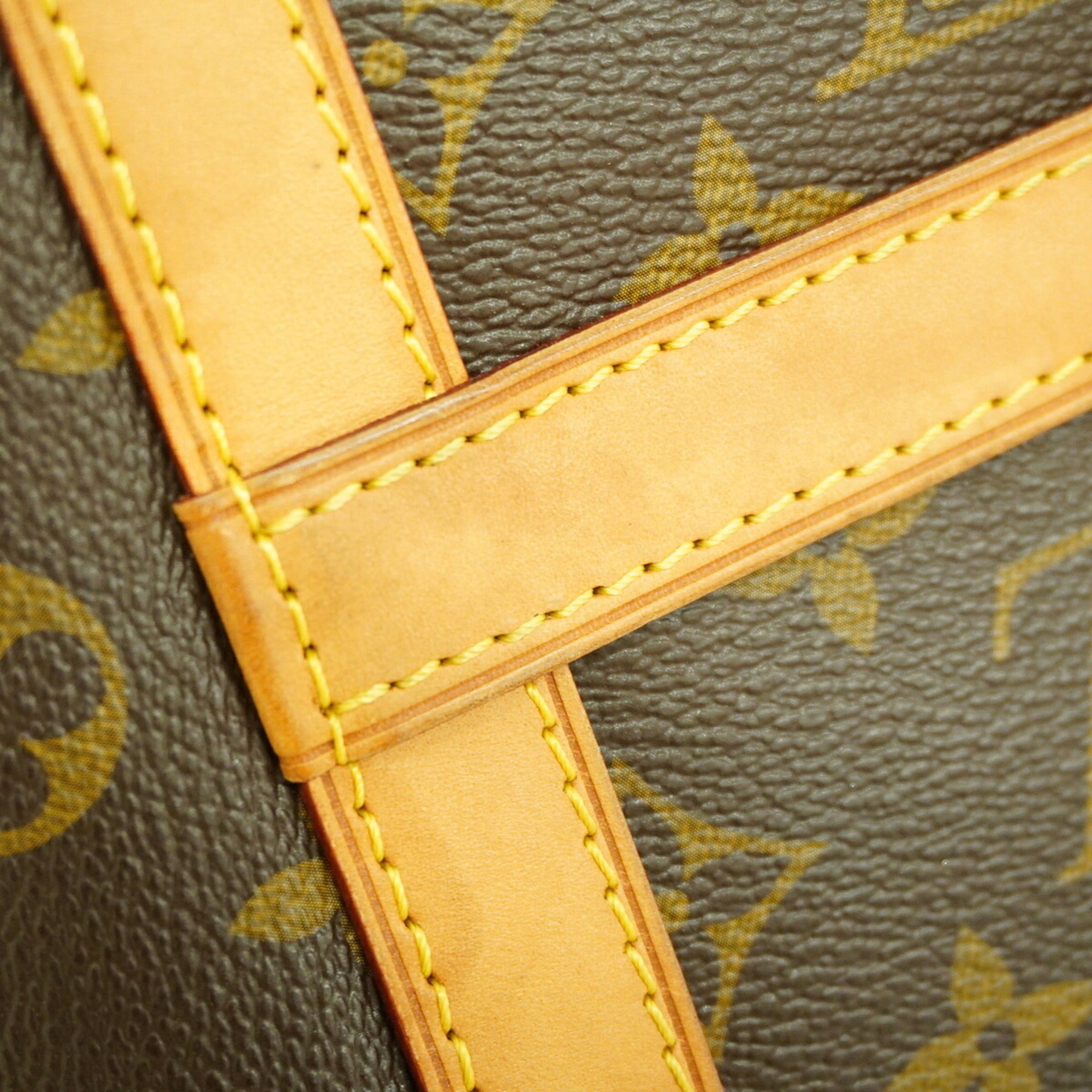 Louis Vuitton Brown Handbag (Pre-Owned)