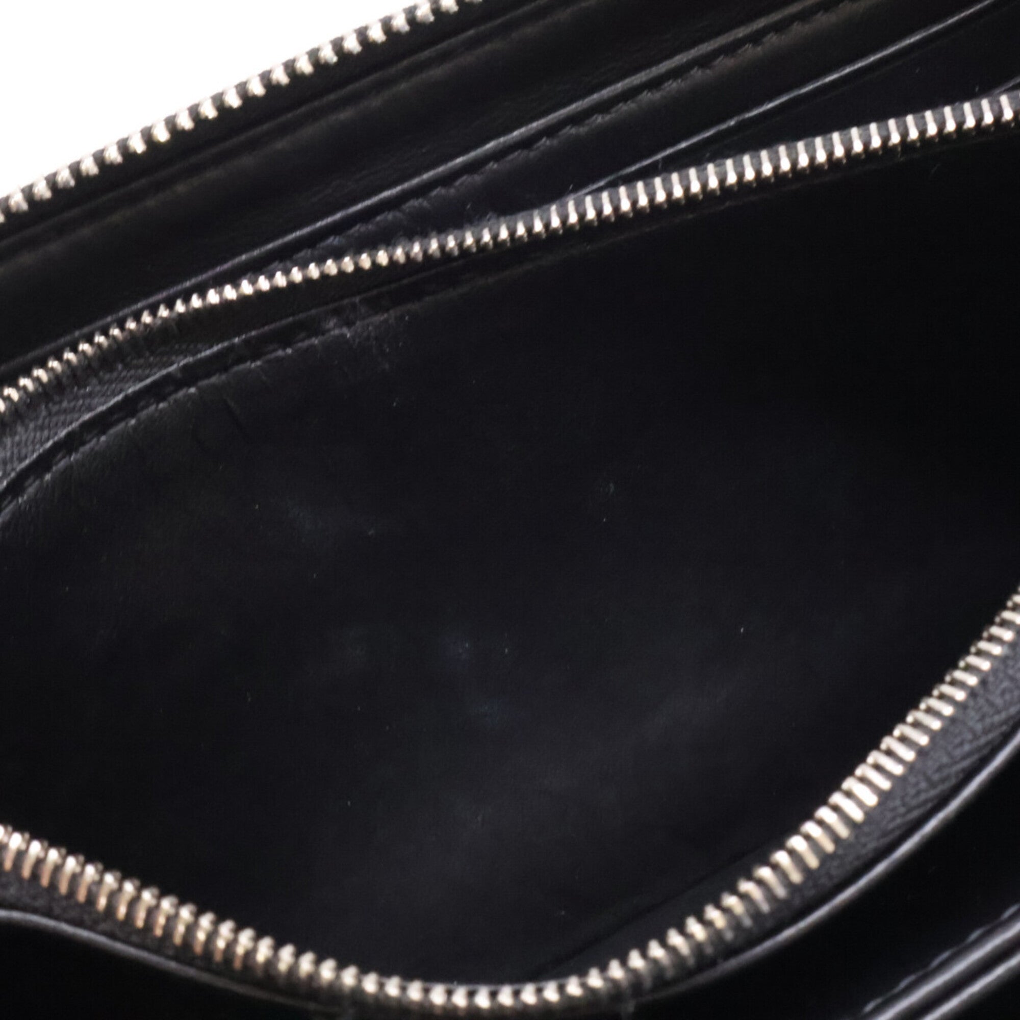 Louis Vuitton Black Mahina Leather Long Wallet (Bi-Fold) (Pre-Owned)