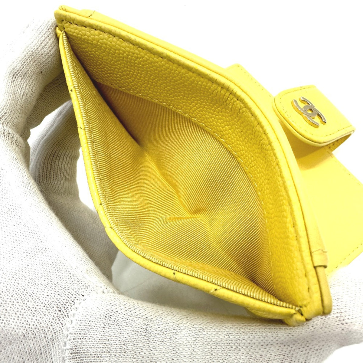 Chanel Yellow Leather Coin Purse/Coin Case (Pre-Owned)