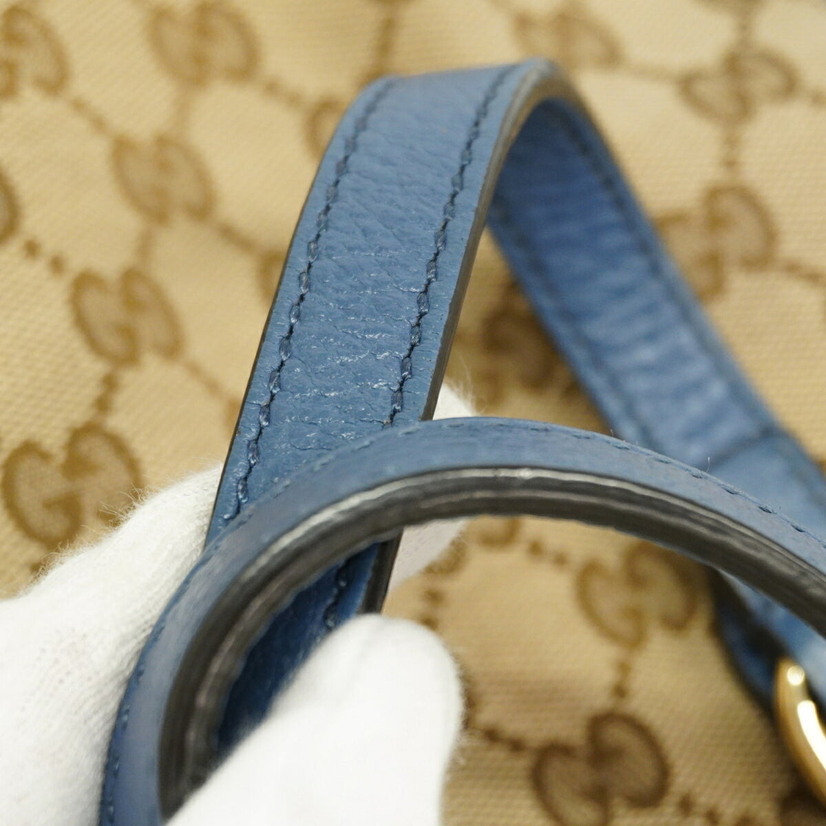 Gucci Beige Blue Canvas Handbag (Pre-Owned)