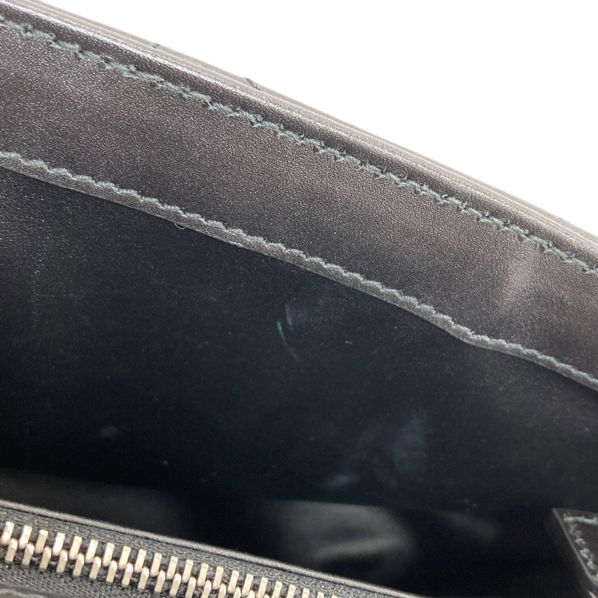 Gucci Black Leather Shoulder Bag (Pre-Owned)