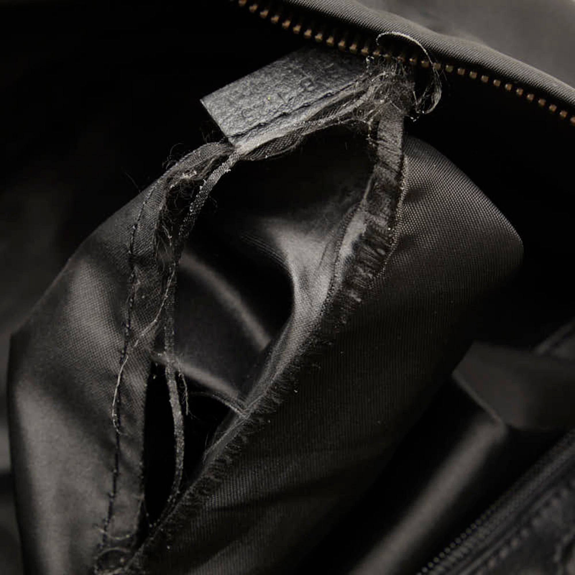 Givenchy Black Nylon Leather Clutch Bag (Pre-Owned)