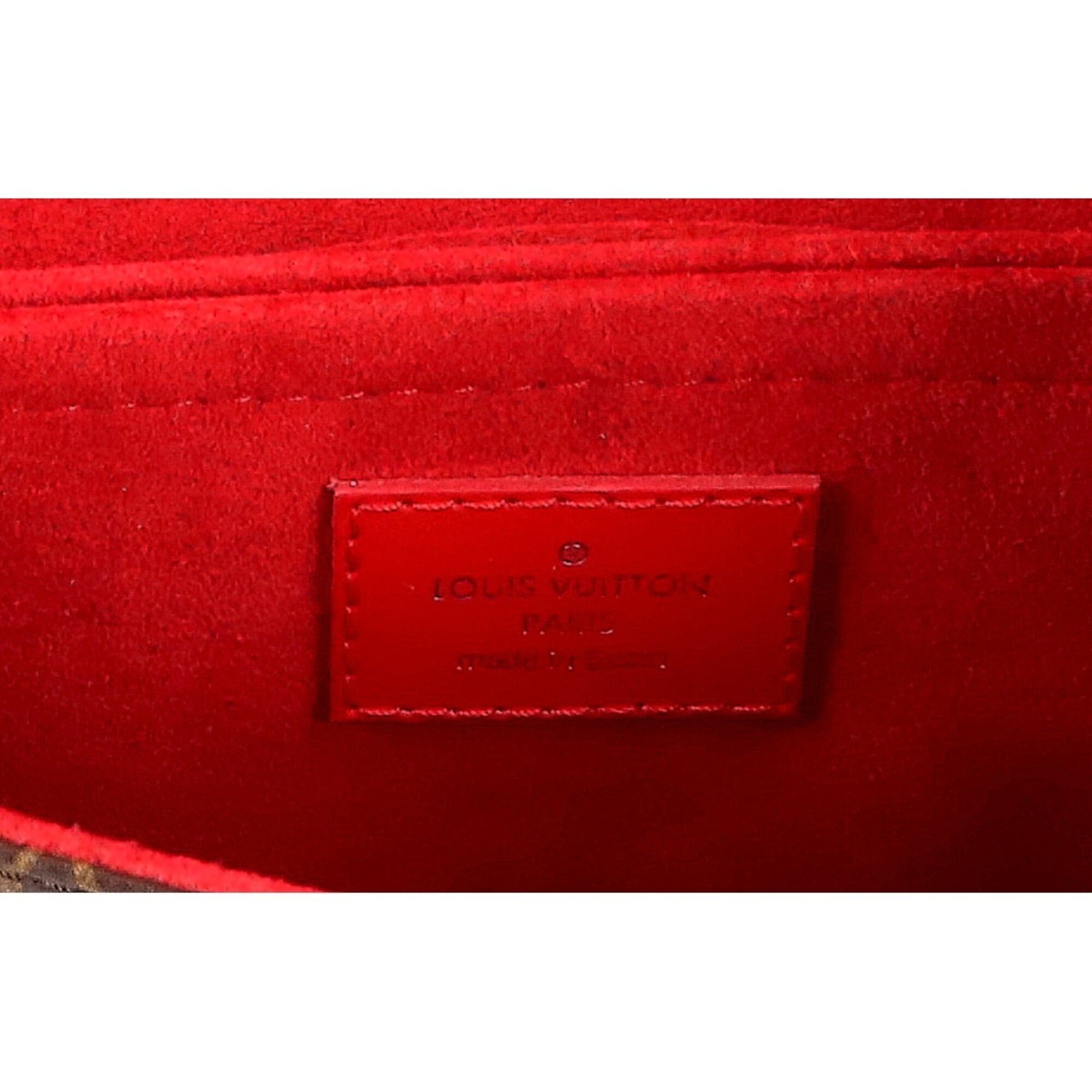 Louis Vuitton Brown Leather Shoulder Bag (Pre-Owned)
