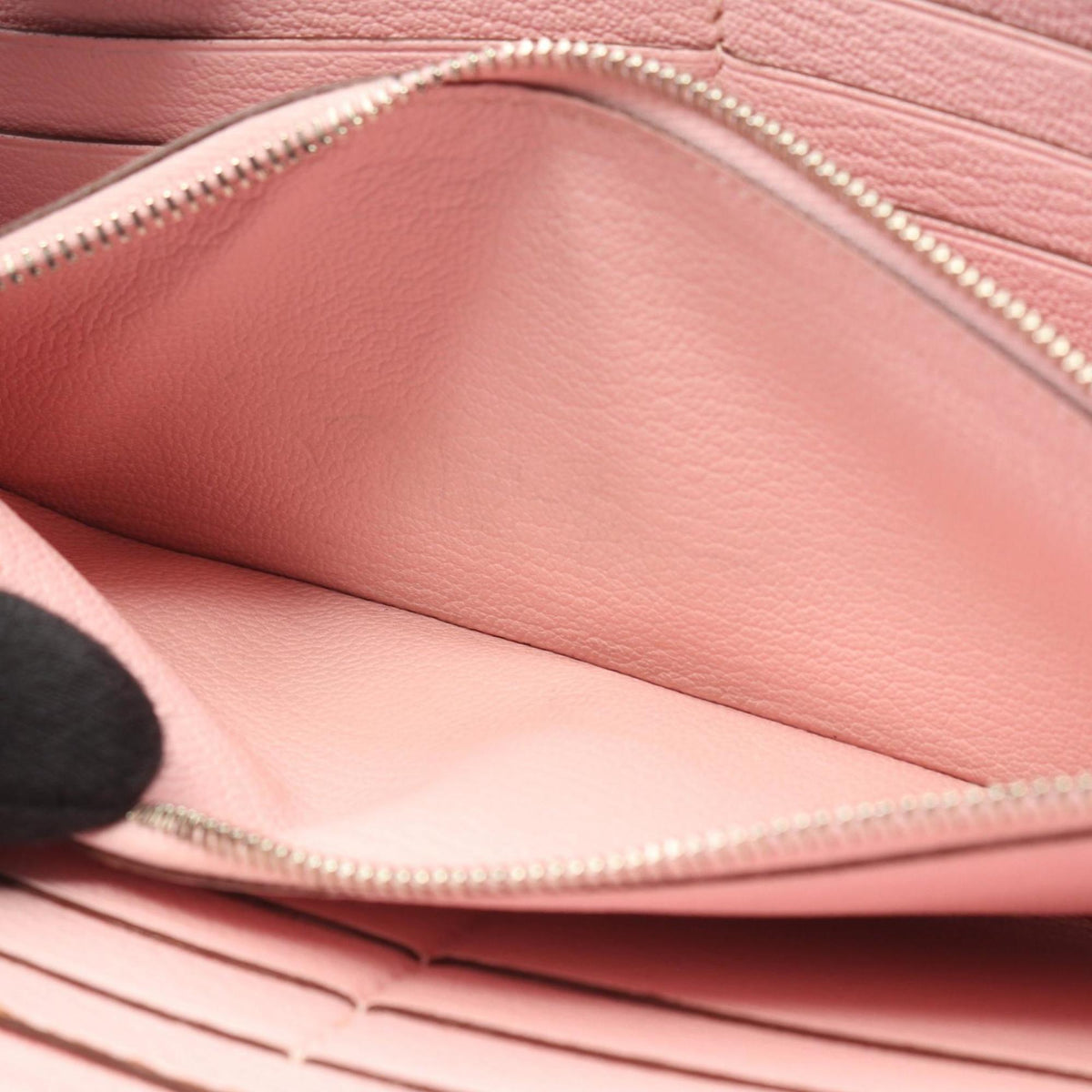 Hermes Pink Rose Sakura Leather Long Wallet (Bi-Fold) (Pre-Owned)