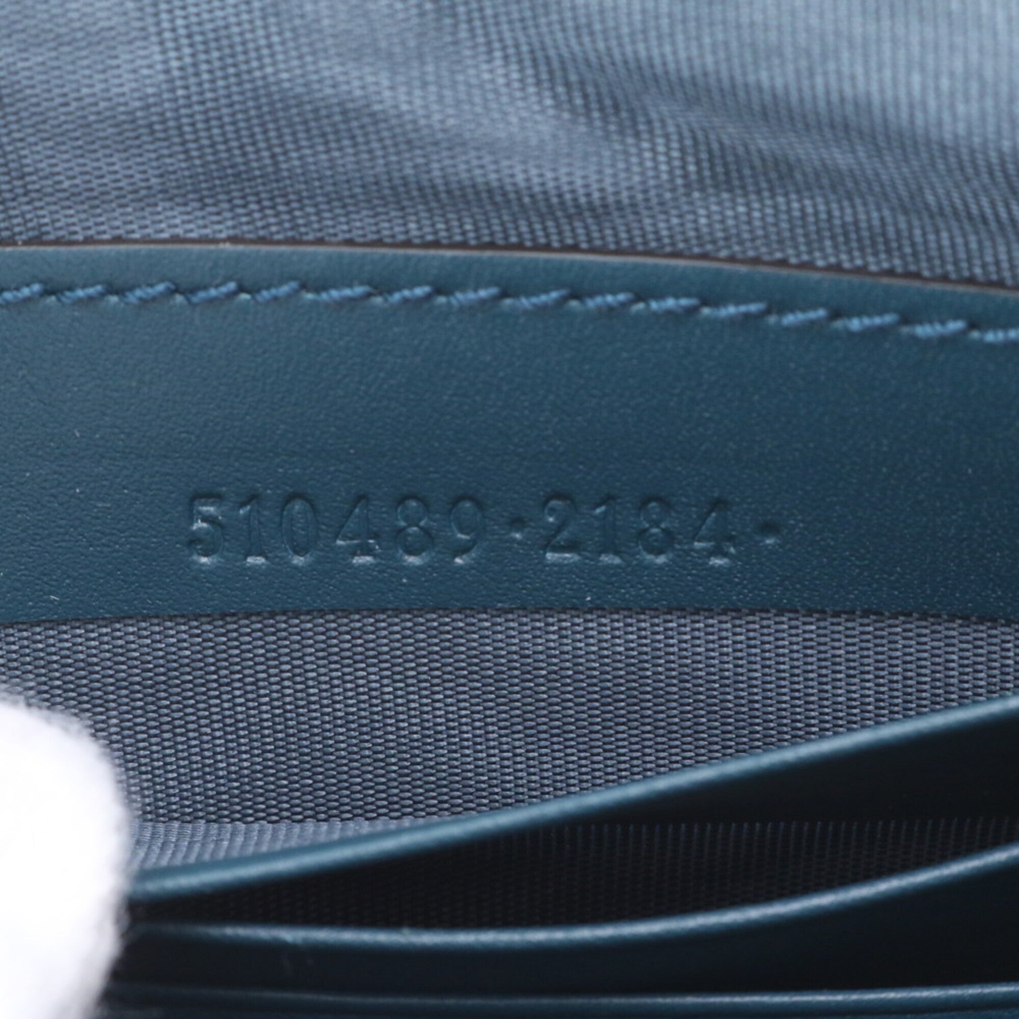 Gucci Green Leather Clutch Bag (Pre-Owned)