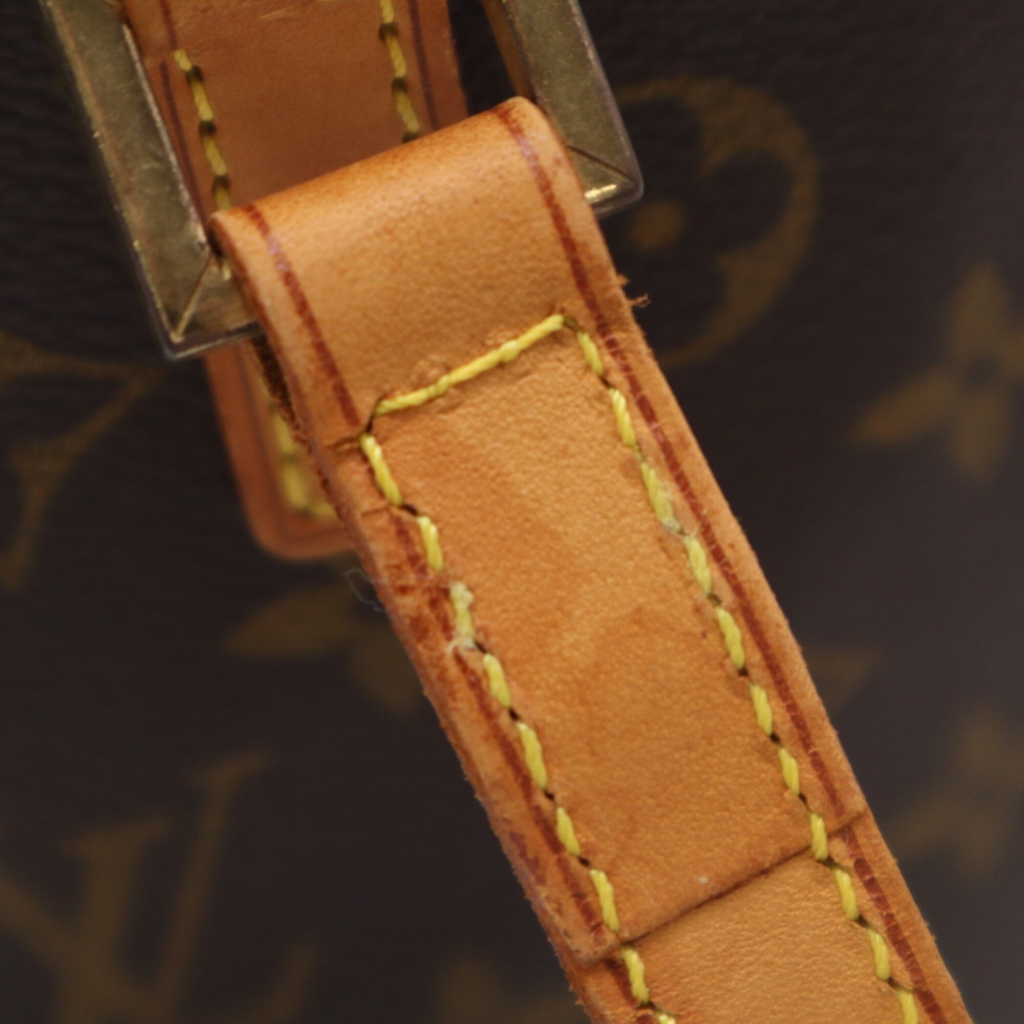 Louis Vuitton Beige Brown Coated Canvas Leather Handbag (Pre-Owned)