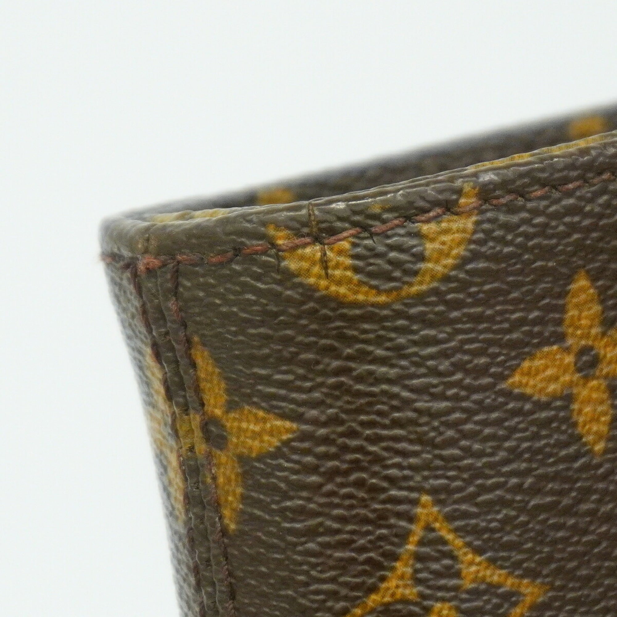 Louis Vuitton Brown Tote Bag (Pre-Owned)