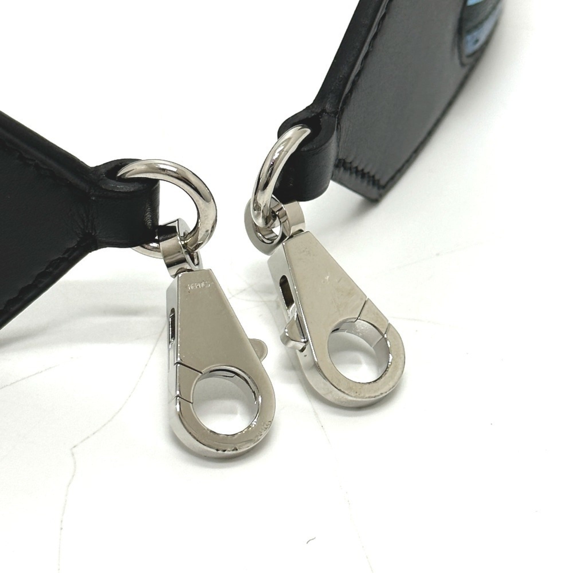 Hermes Black Leather Shoulder Bag (Pre-Owned)
