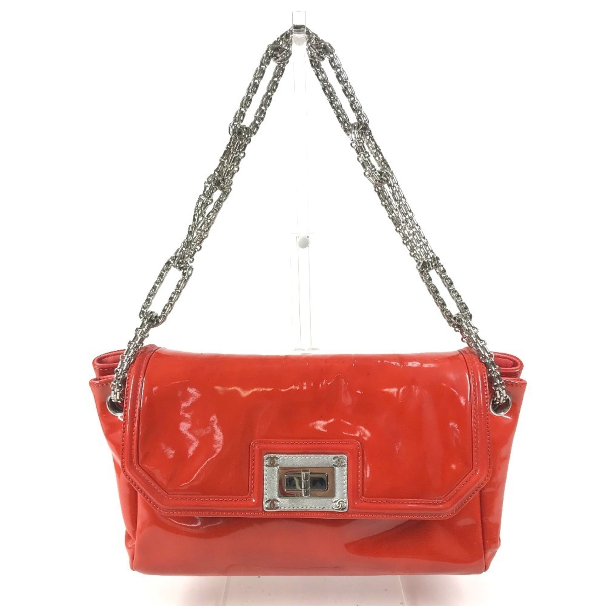 Chanel Orange Red Color Patent Leather Shoulder Bag (Pre-Owned)