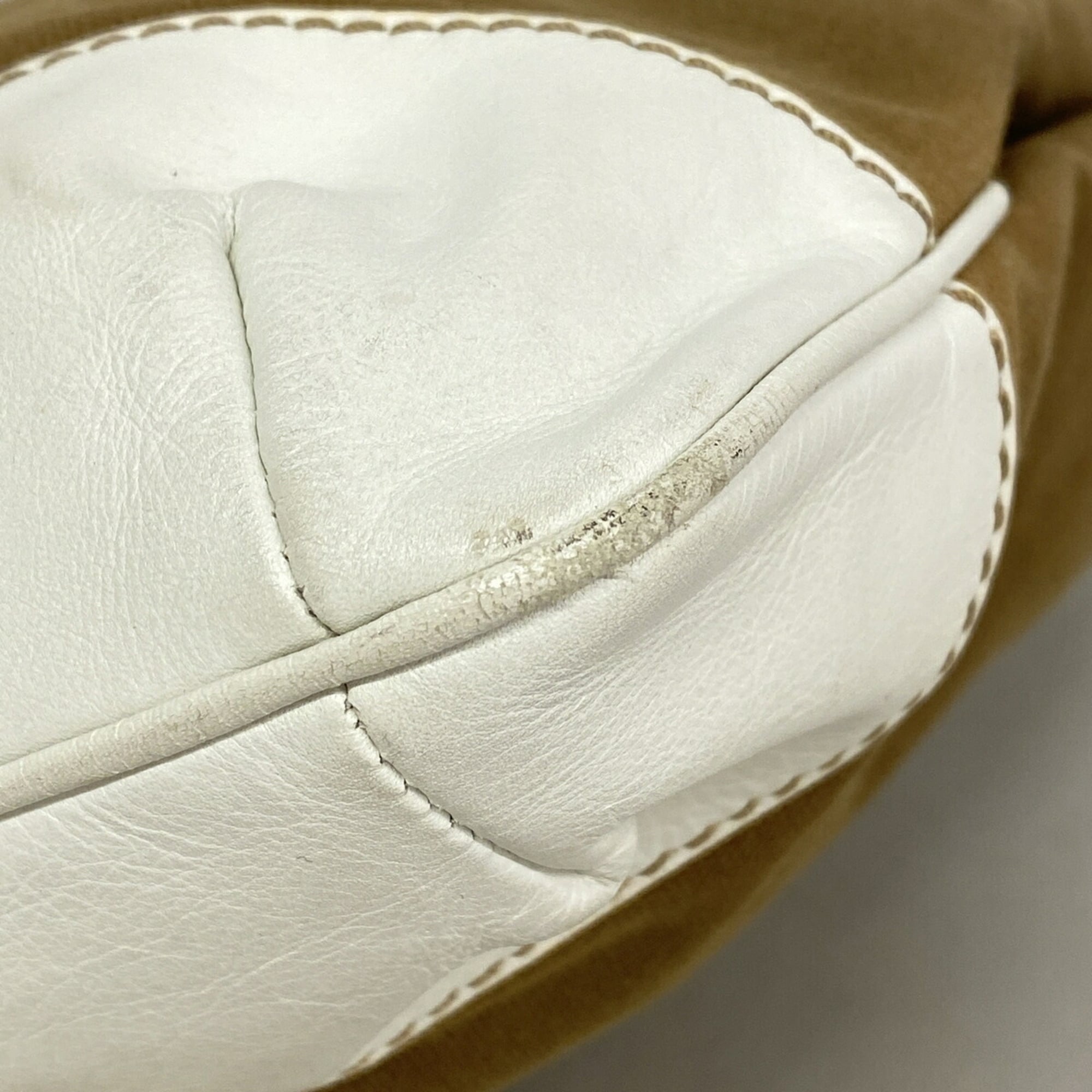 Chanel Beige White Canvas Tote Bag (Pre-Owned)