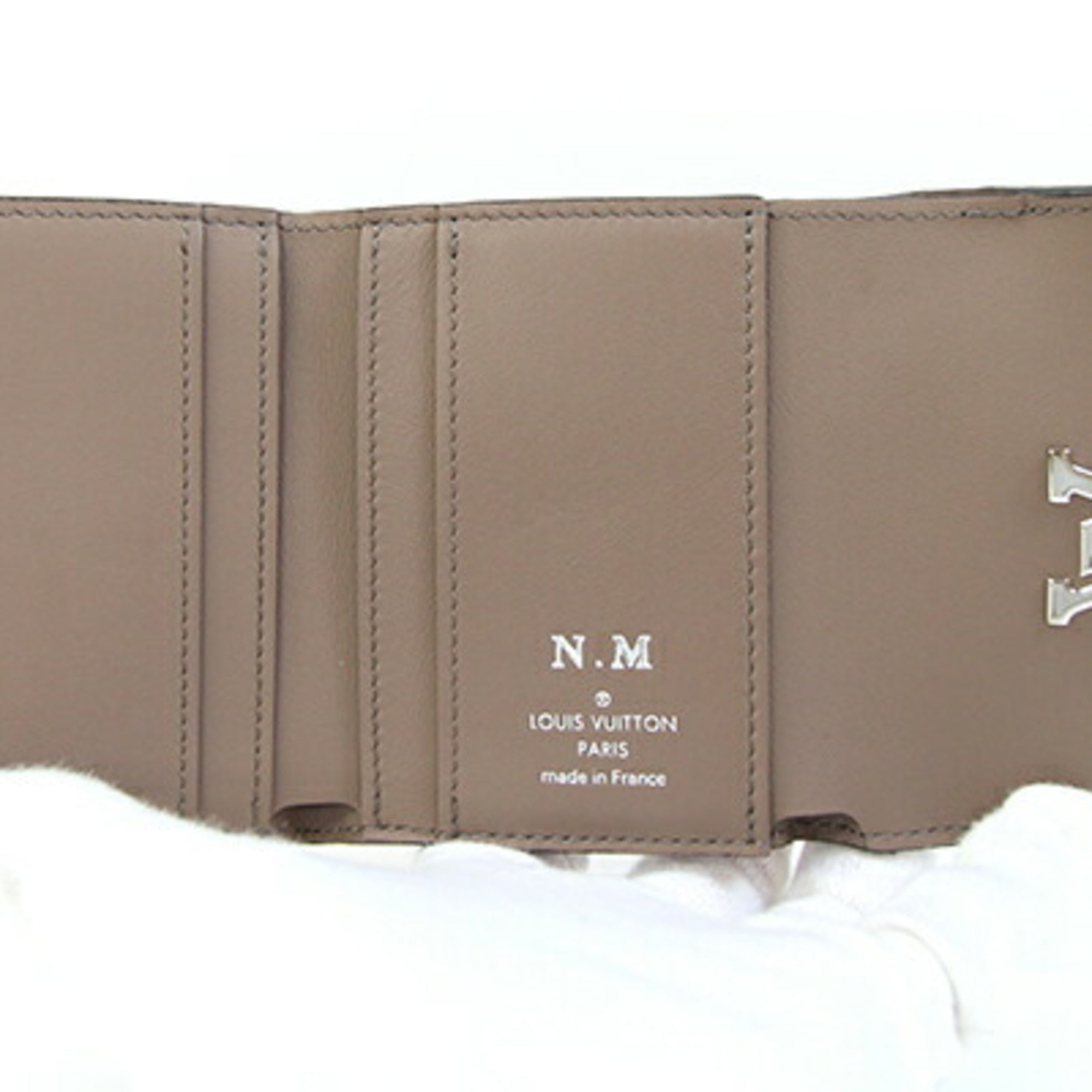 Louis Vuitton Magnolia Leather Wallet (Tri-Fold) (Pre-Owned)