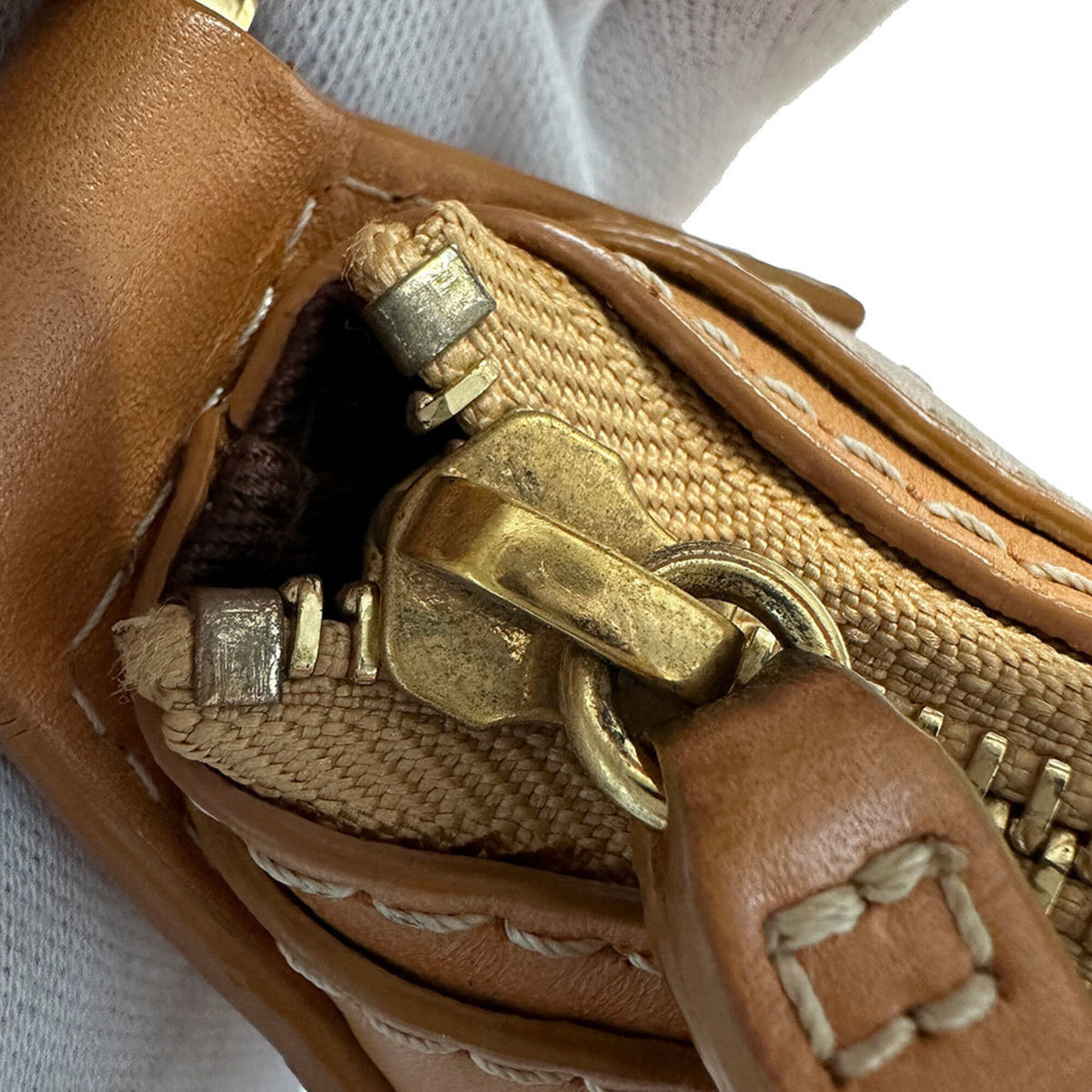 Loewe Brown Leather Handbag Shoulder Bag (Pre-Owned)