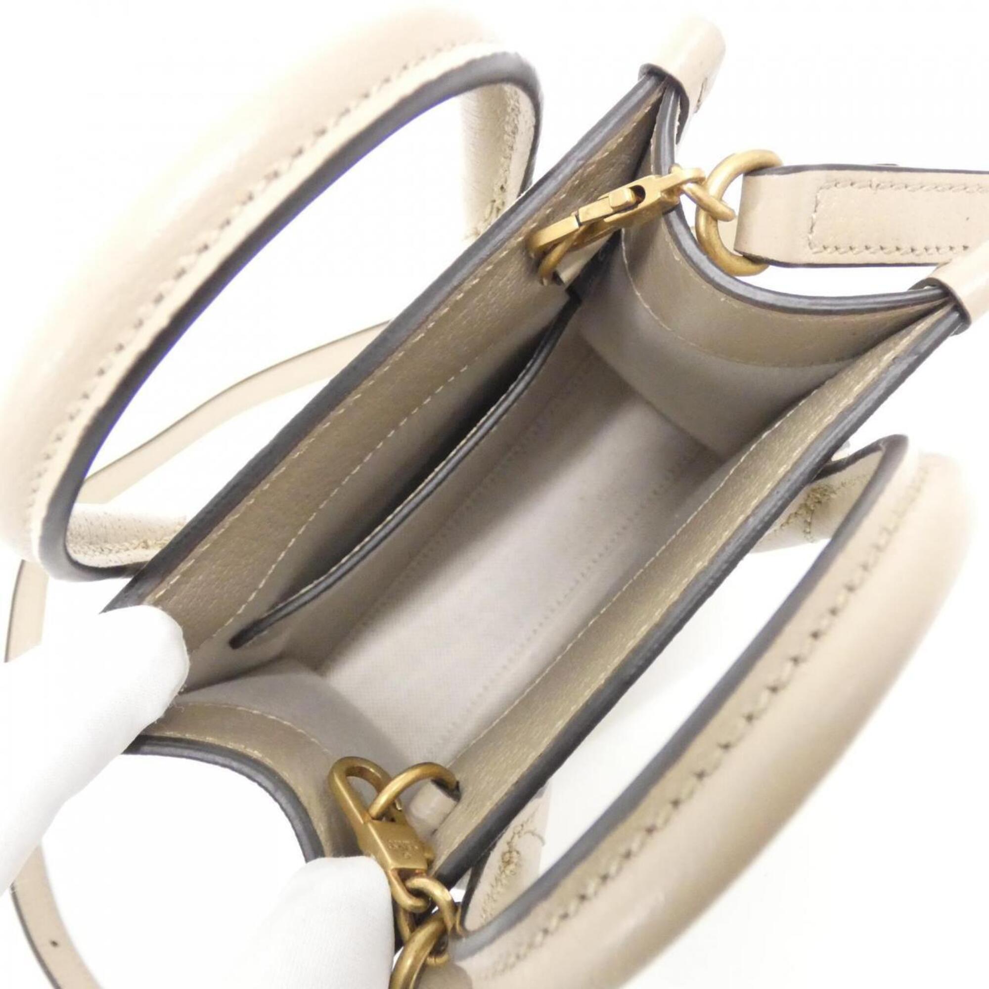 Gucci Beige White Gg Supreme Leather Handbag (Pre-Owned)