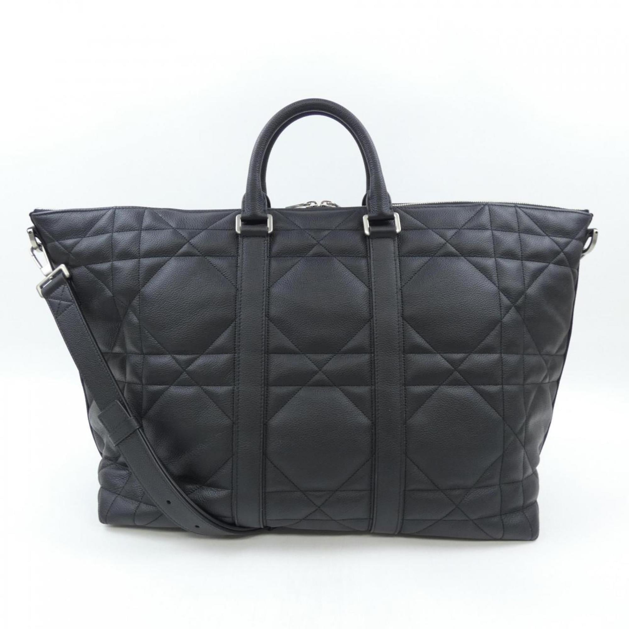 Christian Dior Black Leather Handbag Weekend Bag (Pre-Owned)
