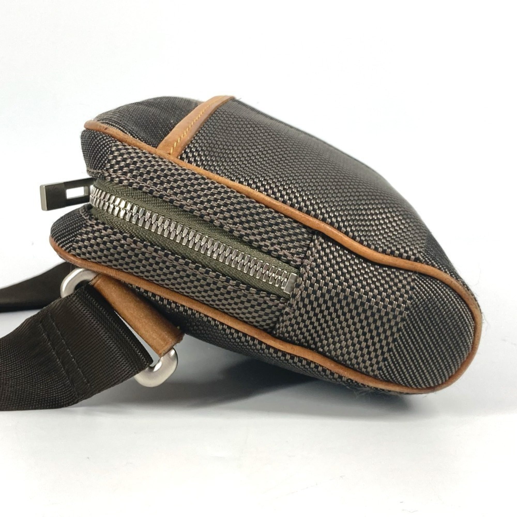 Louis Vuitton Earth Khaki Damier Geant Shoulder Bag Sling Bag (Pre-Owned)