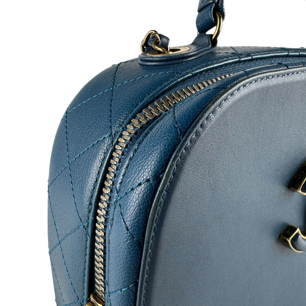 Chanel Blue Leather Handbag Shoulder Bag (Pre-Owned)