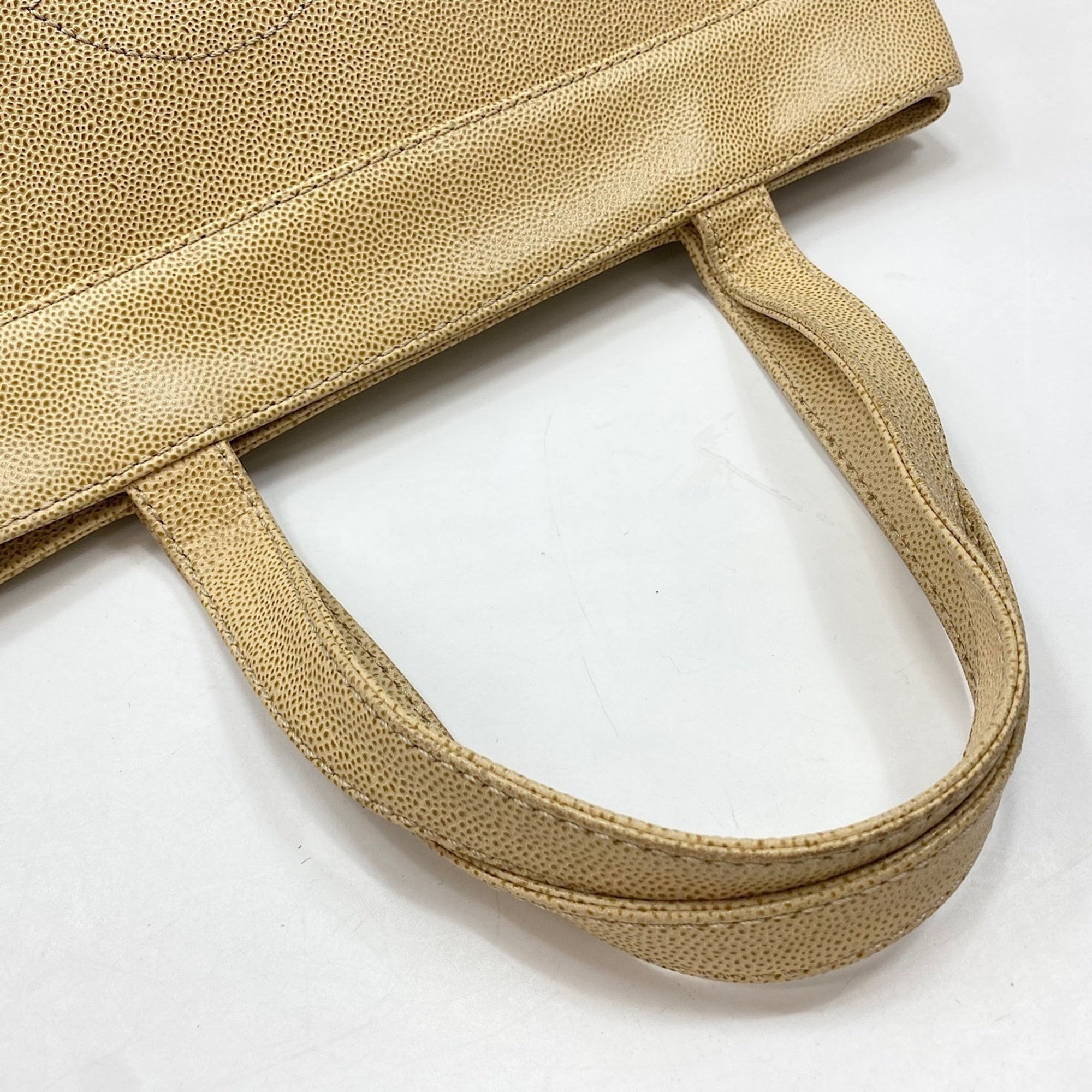 Chanel Beige Tote Bag (Pre-Owned)