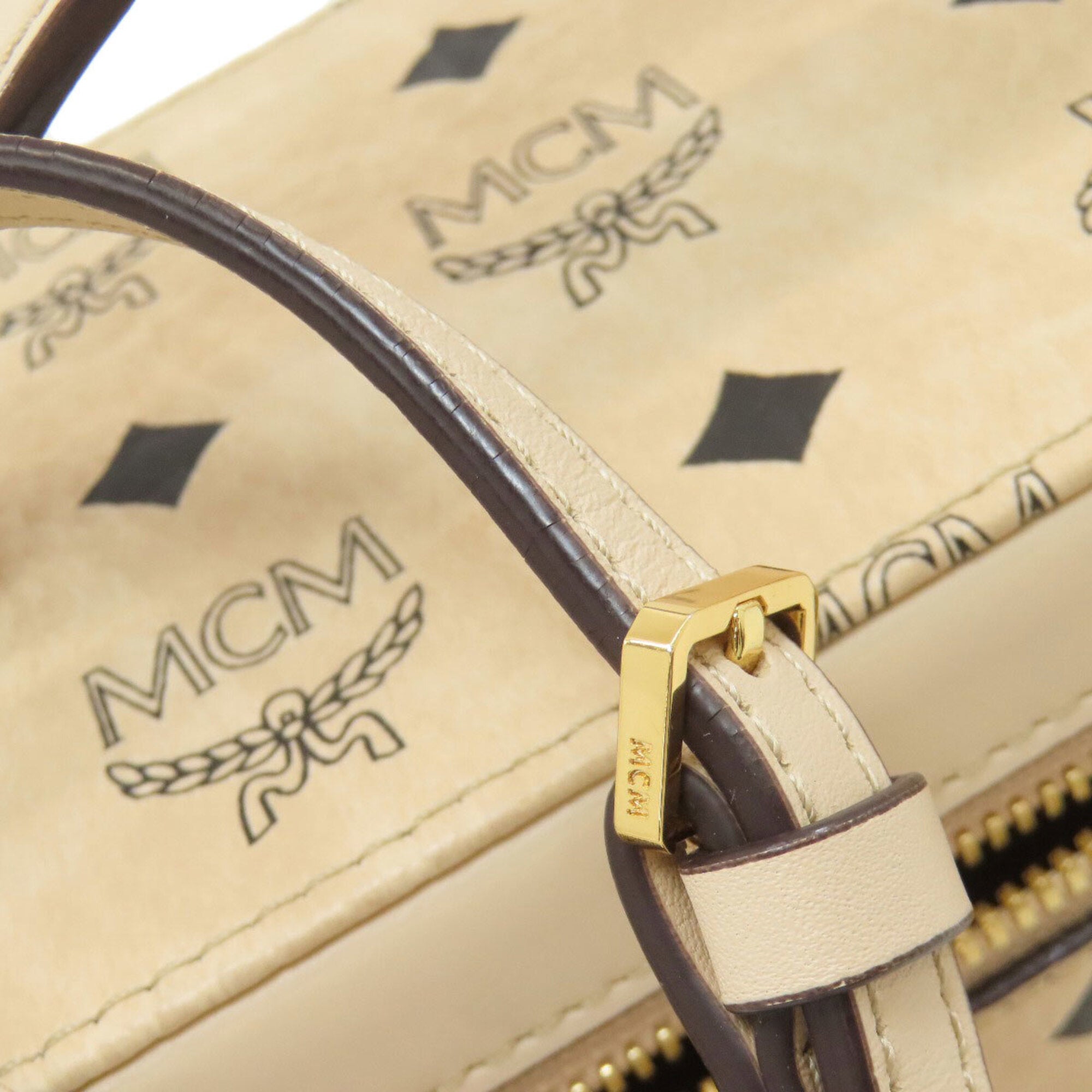 Mcm Beige Pvc Handbag (Pre-Owned)