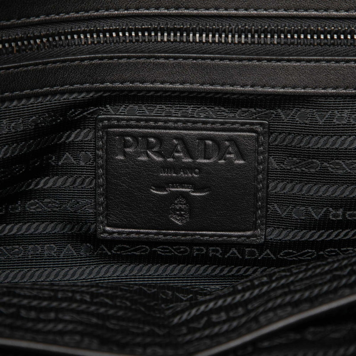 Prada Black Leather Shoulder Bag Tote Bag (Pre-Owned)