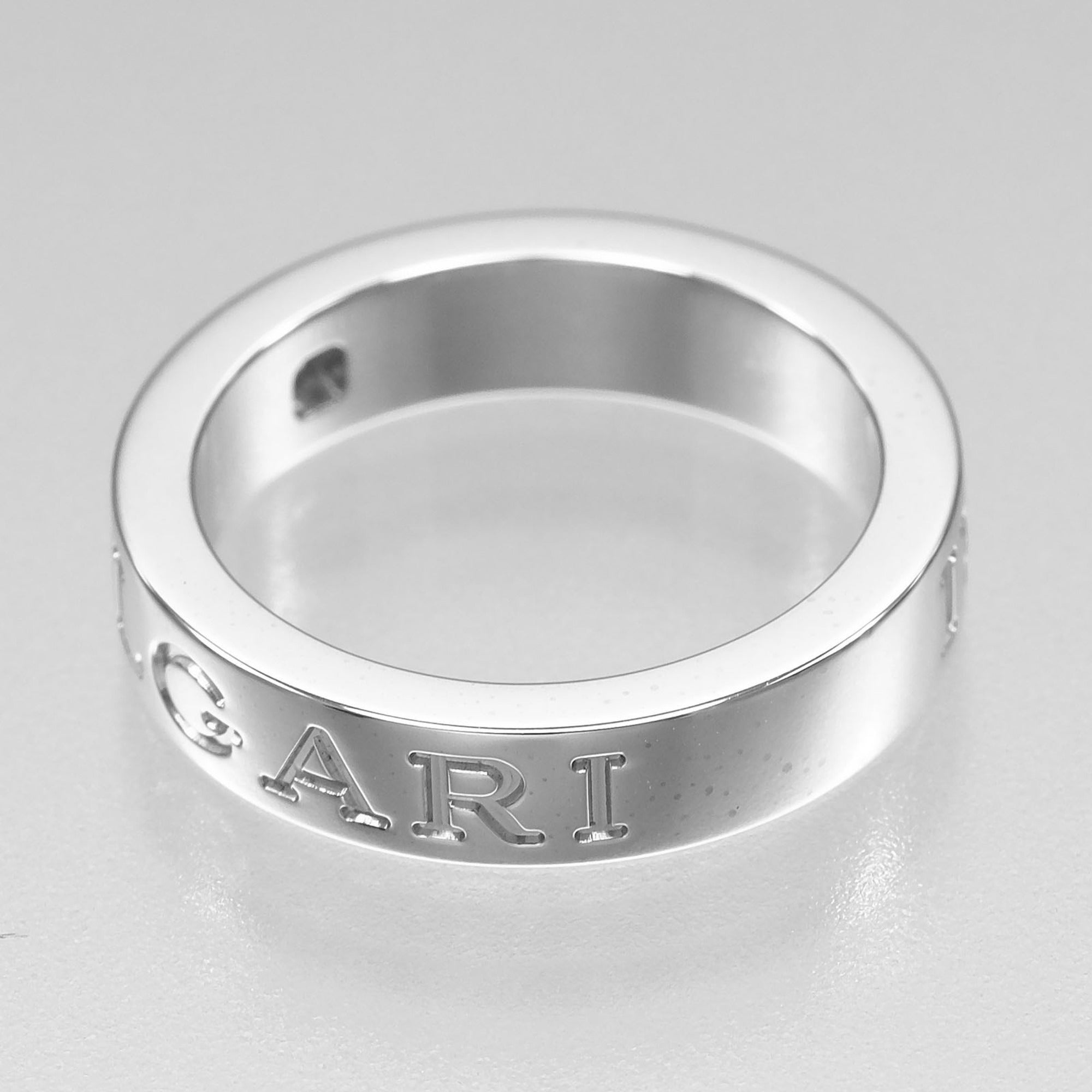 Bvlgari White Gold (18K) Band Ring (Pre-Owned)