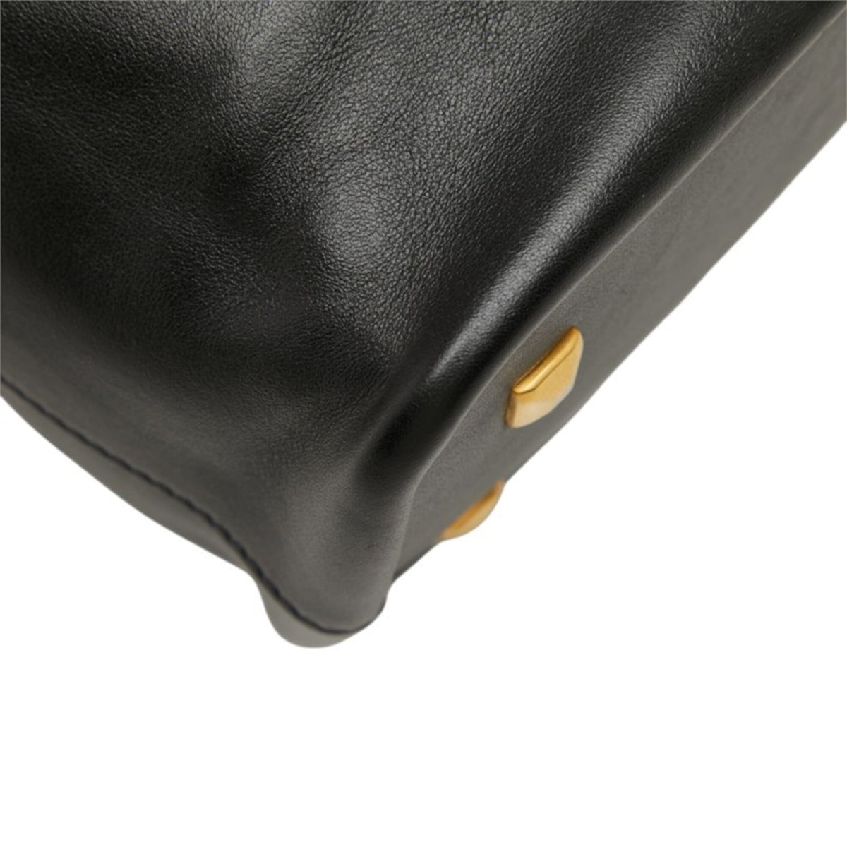 Mcm Black Leather Handbag Shoulder Bag (Pre-Owned)