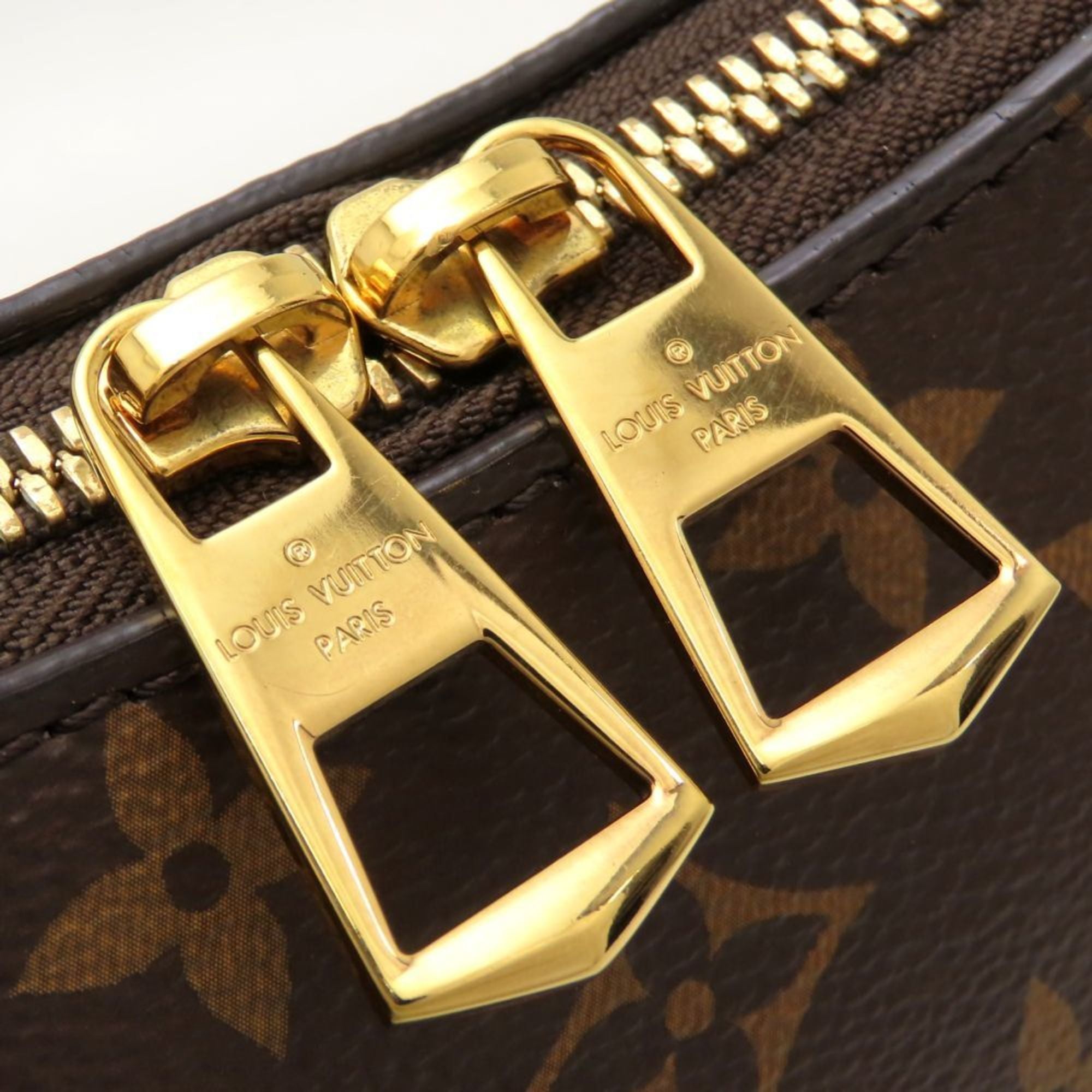 Louis Vuitton Monogram Noir Monogram Canvas Shoulder Bag (Pre-Owned)
