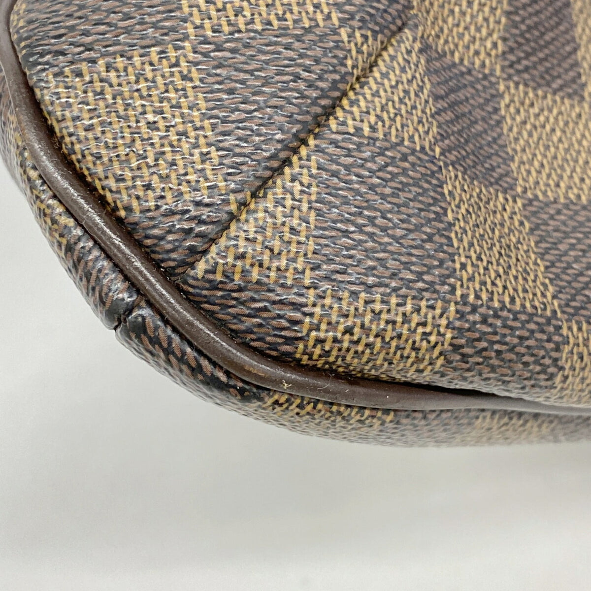Louis Vuitton Ebene Shoulder Bag (Pre-Owned)