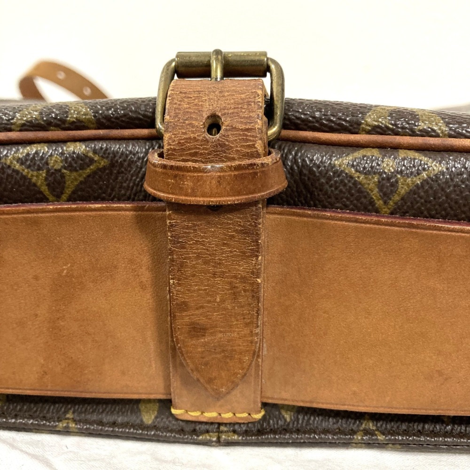 Louis Vuitton Brown Monogram Monogram Canvas Shoulder Bag (Pre-Owned)