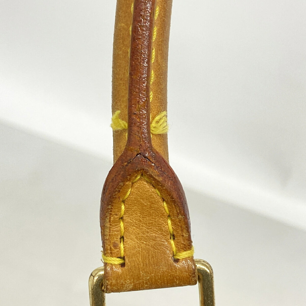Louis Vuitton Brown Handbag (Pre-Owned)
