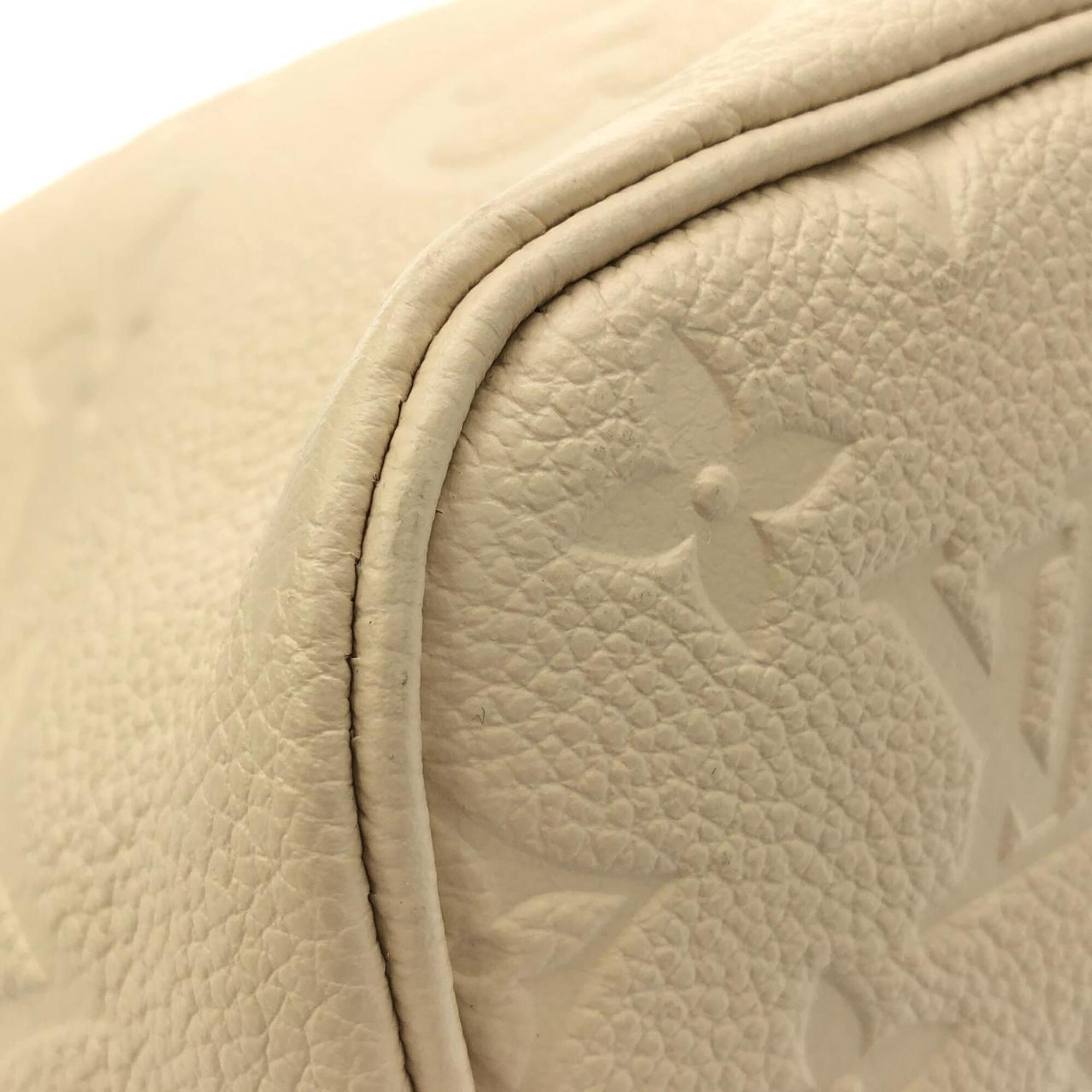 Louis Vuitton Beige Leather Handbag Pouch (Pre-Owned)