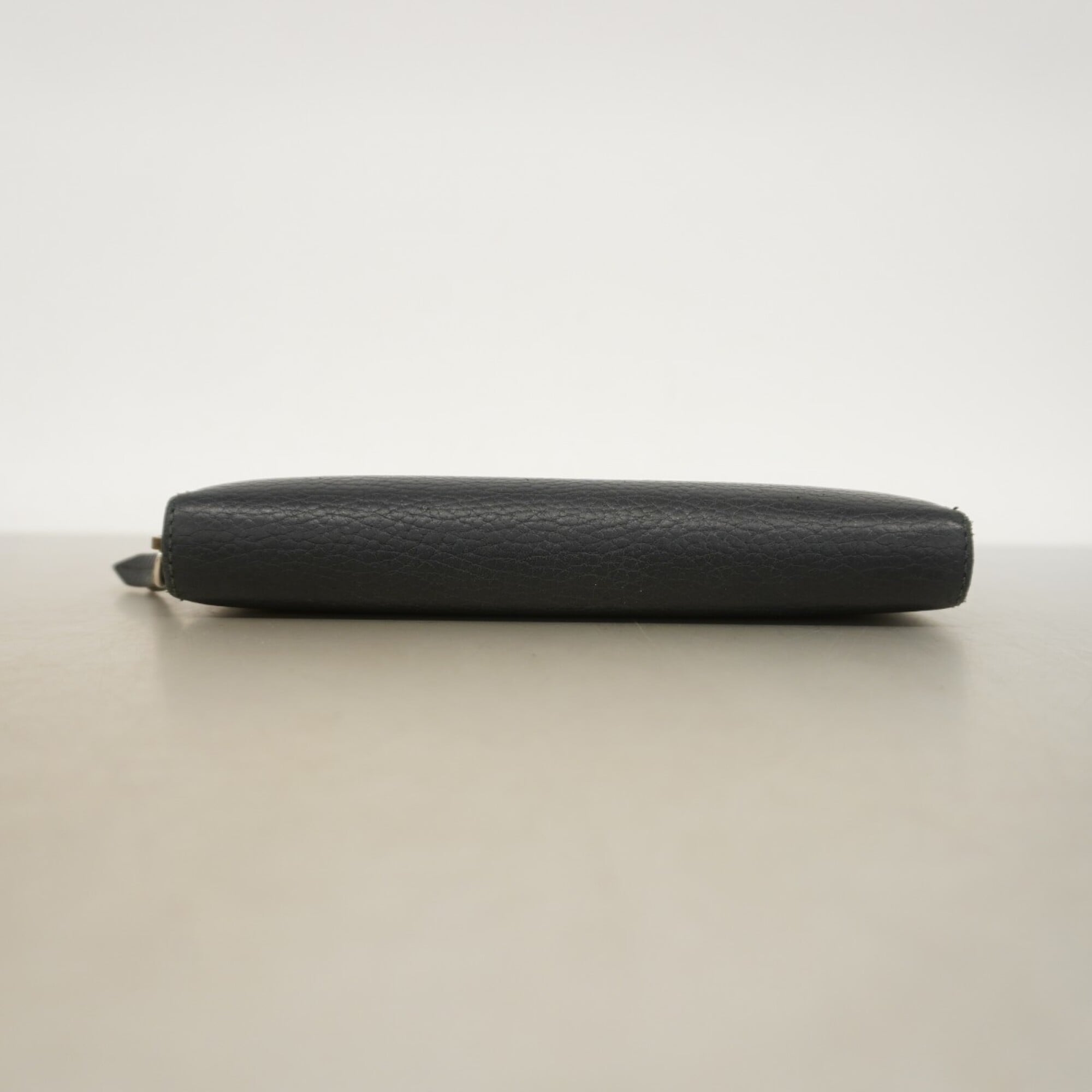 Gucci Black Leather Long Wallet (Bi-Fold) (Pre-Owned)
