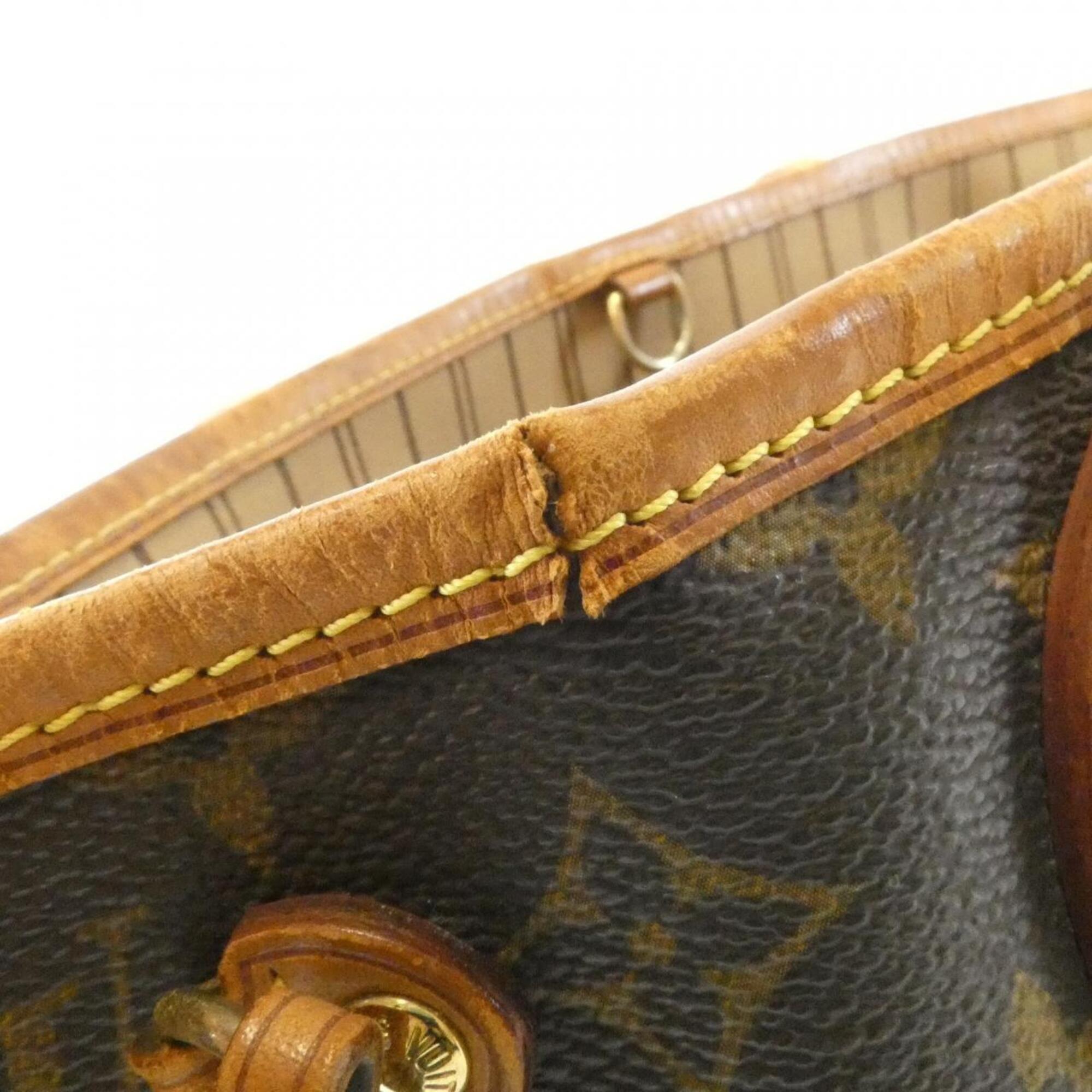 Louis Vuitton Marron Coated Canvas Handbag (Pre-Owned)