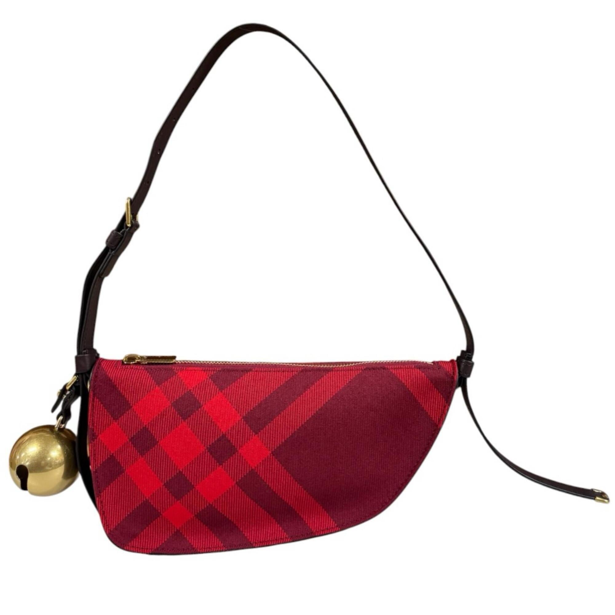 Burberry Red Color Canvas Shoulder Bag (Pre-Owned)