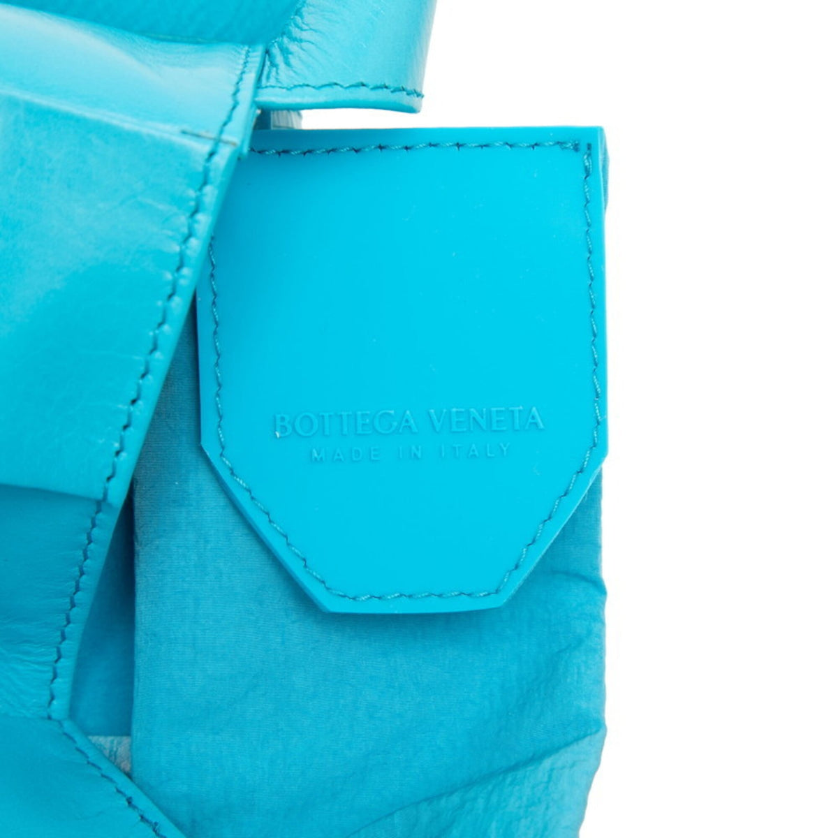 Bottega Veneta Blue Turquoise Leather Shoulder Bag (Pre-Owned)