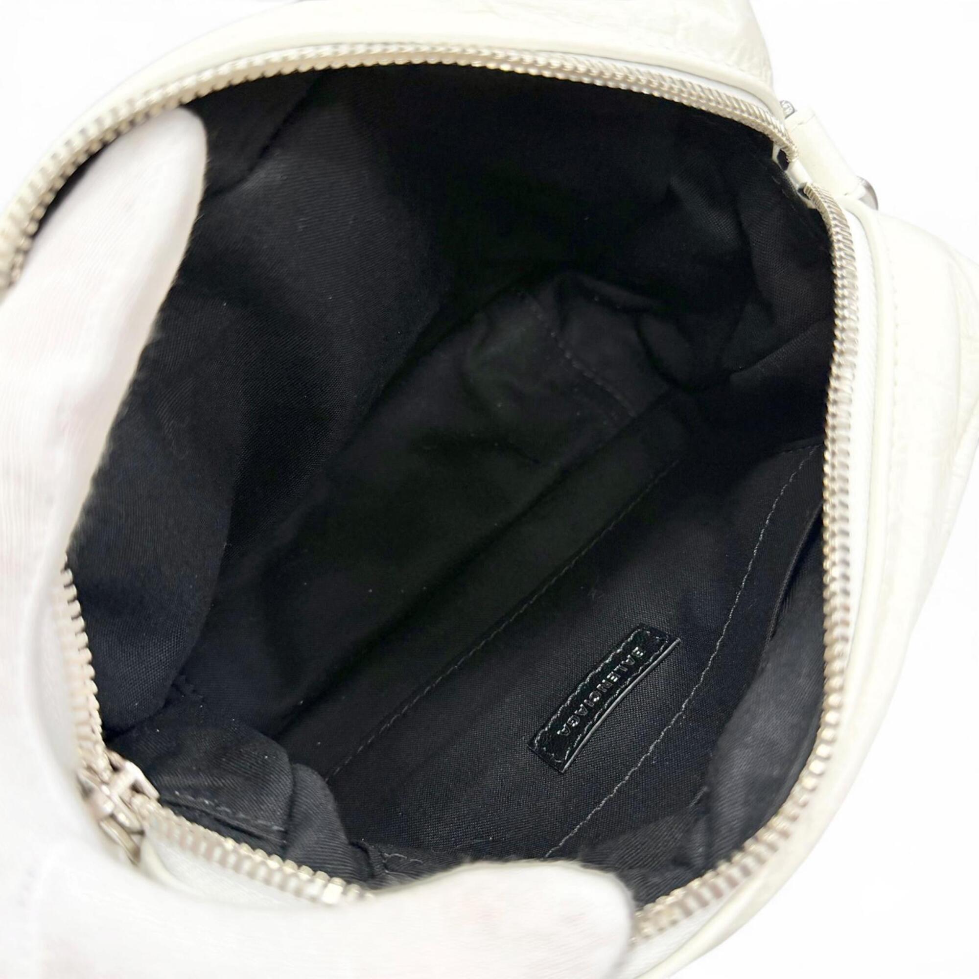 Balenciaga White Shoulder Bag (Pre-Owned)