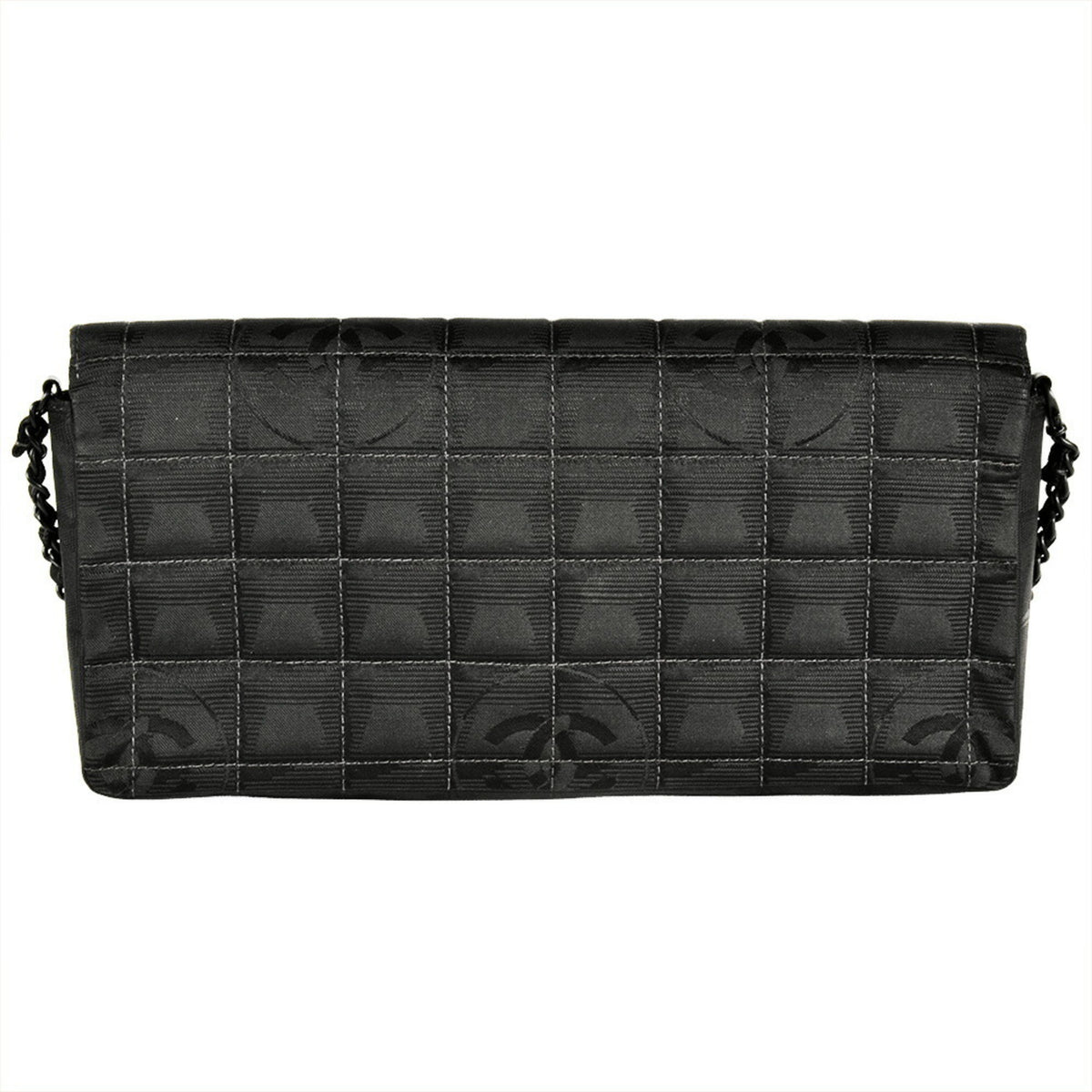 Chanel Black Nylon Shoulder Bag (Pre-Owned)