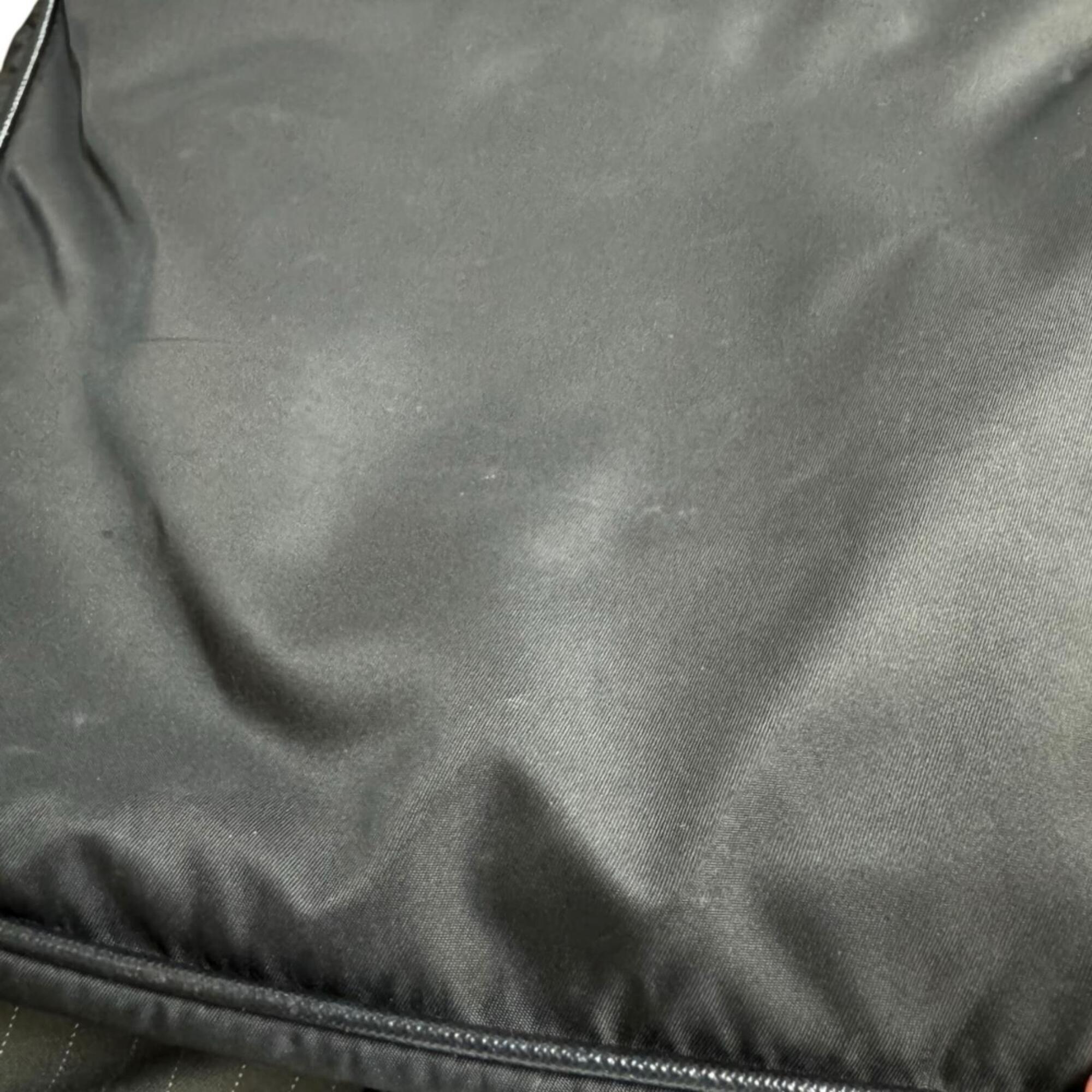 Prada Black Nylon Shoulder Bag (Pre-Owned)