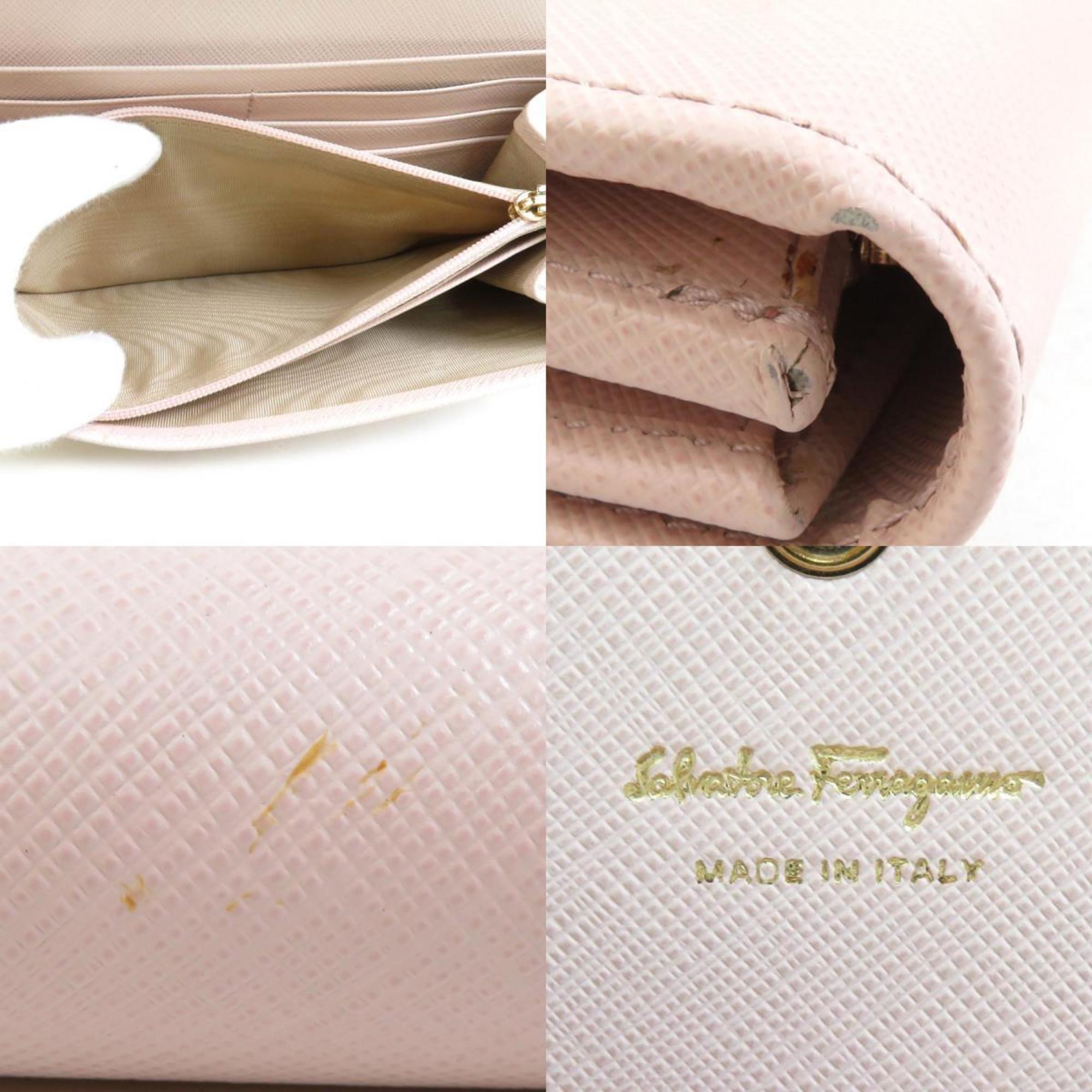 Salvatore Ferragamo Pink Leather Coin Purse/Coin Case (Pre-Owned)