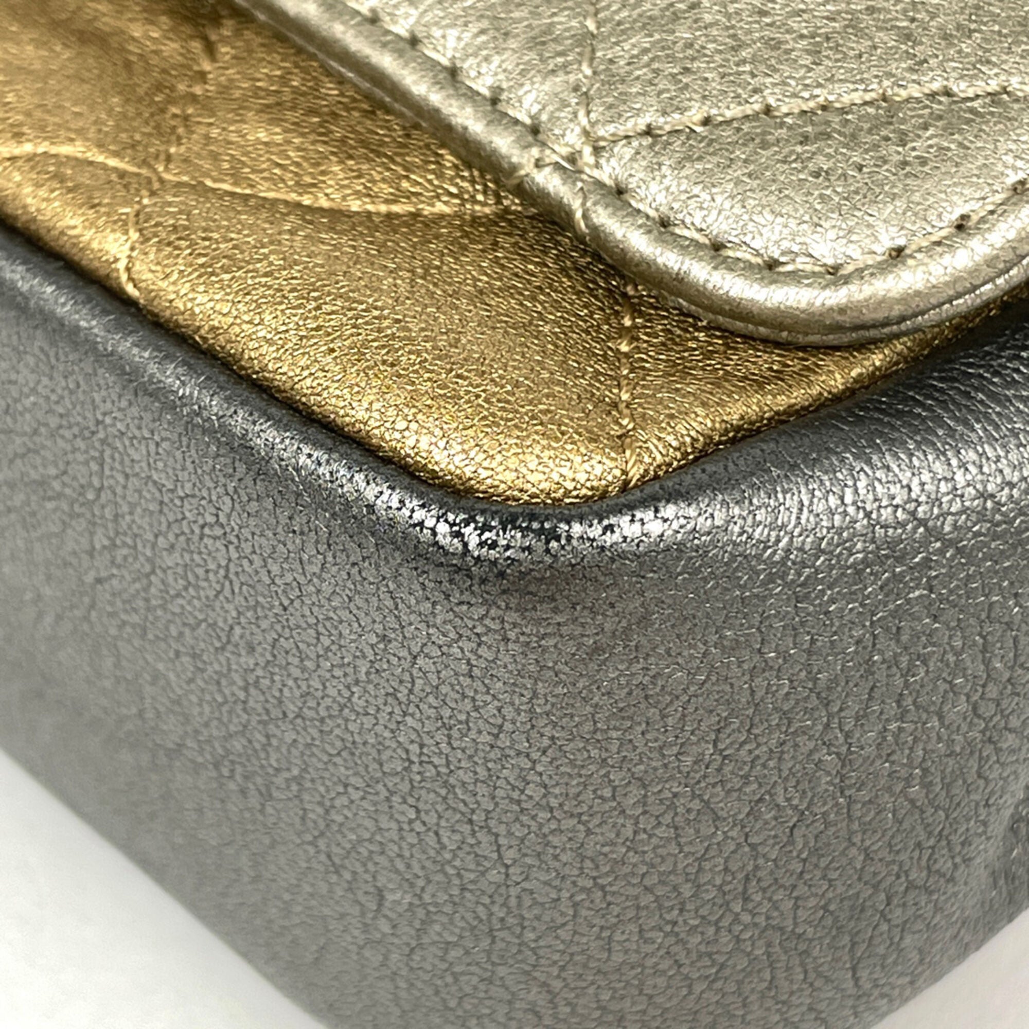 Chanel Matelasse Gold Silver Leather Shoulder Bag (Pre-Owned)