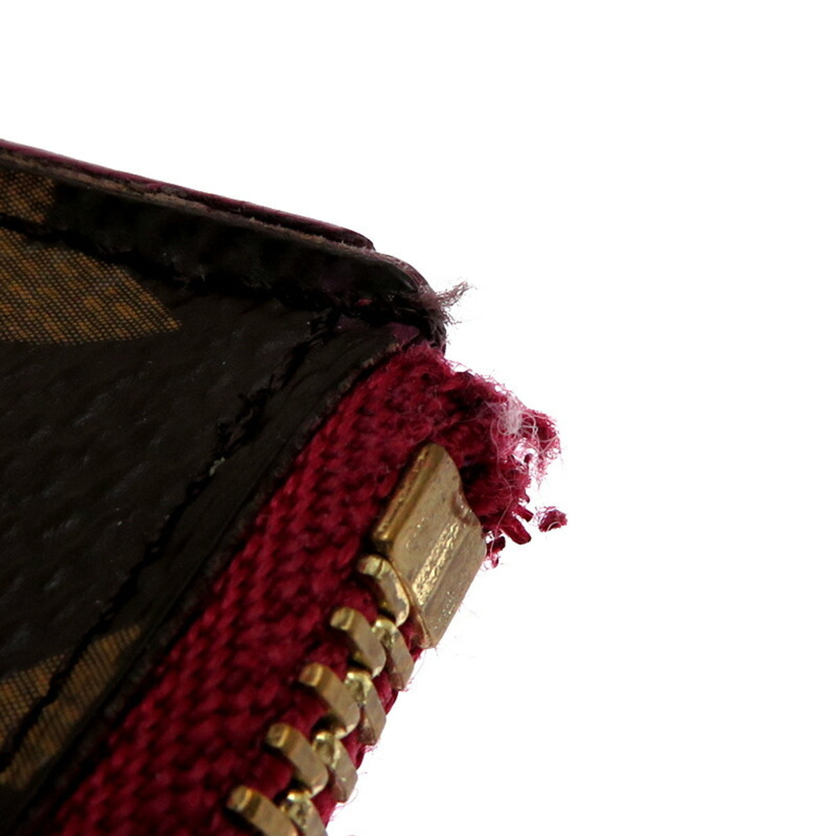 Louis Vuitton Fuchsia Monogram Monogram Pouch (Pre-Owned)