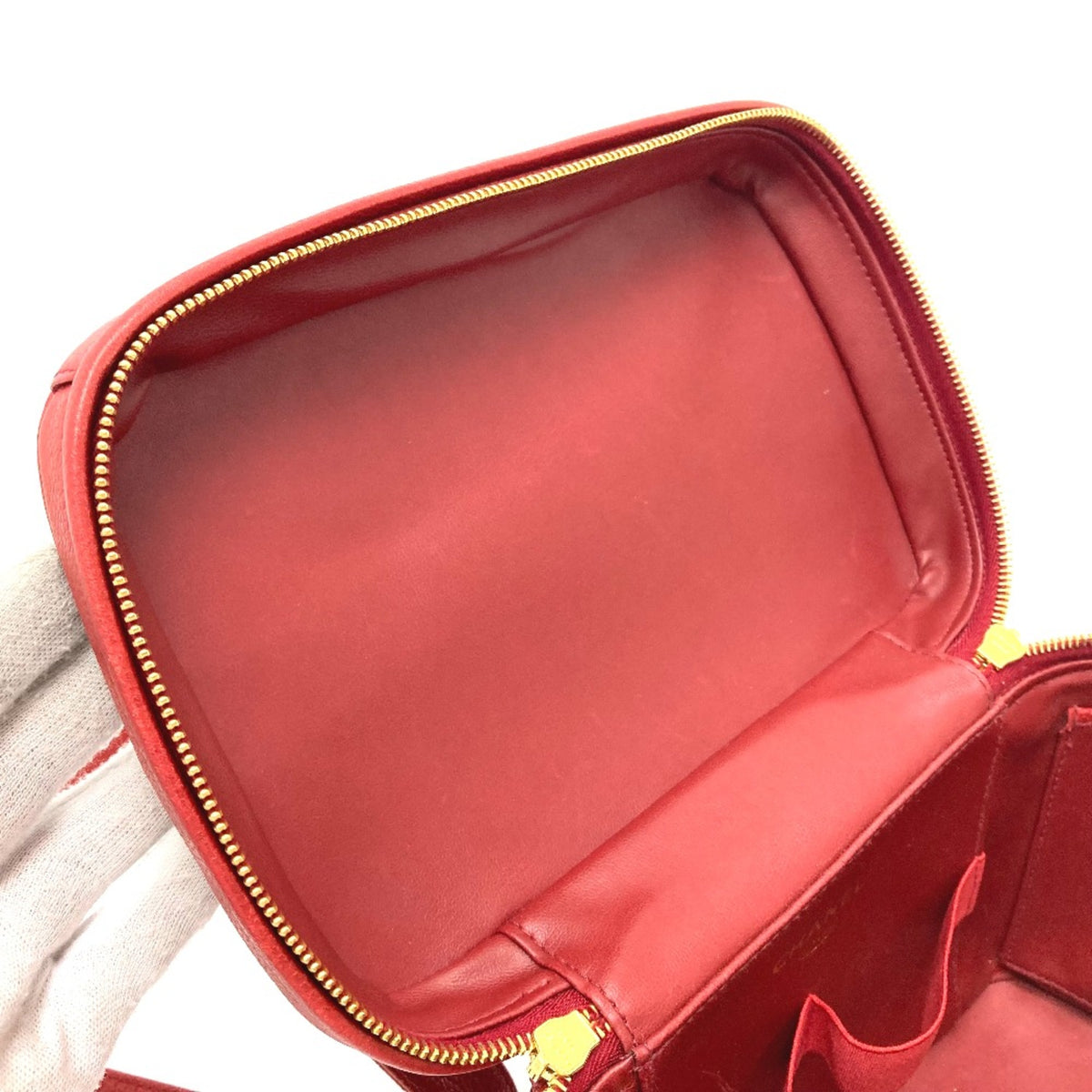 Chanel Red Leather Shoulder Bag (Pre-Owned)