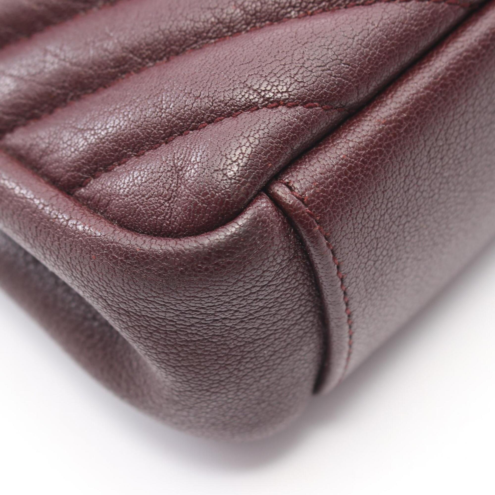 Saint Laurent Bordeaux Leather Handbag (Pre-Owned)