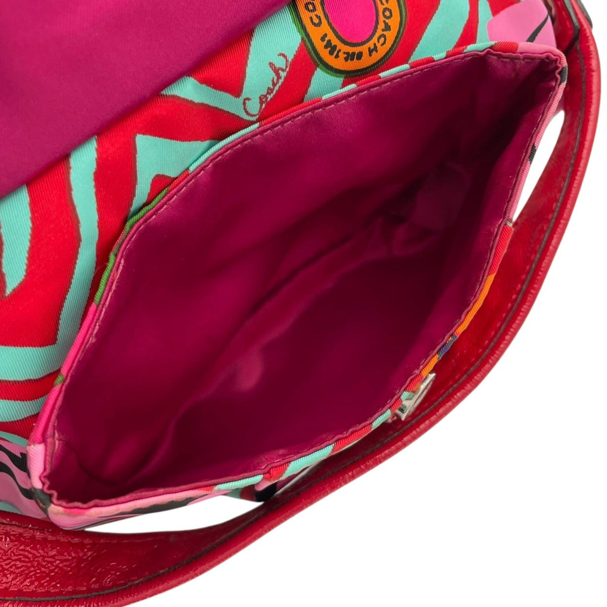 Coach Multi-Color Red Color Nylon Leather Shoulder Bag (Pre-Owned)
