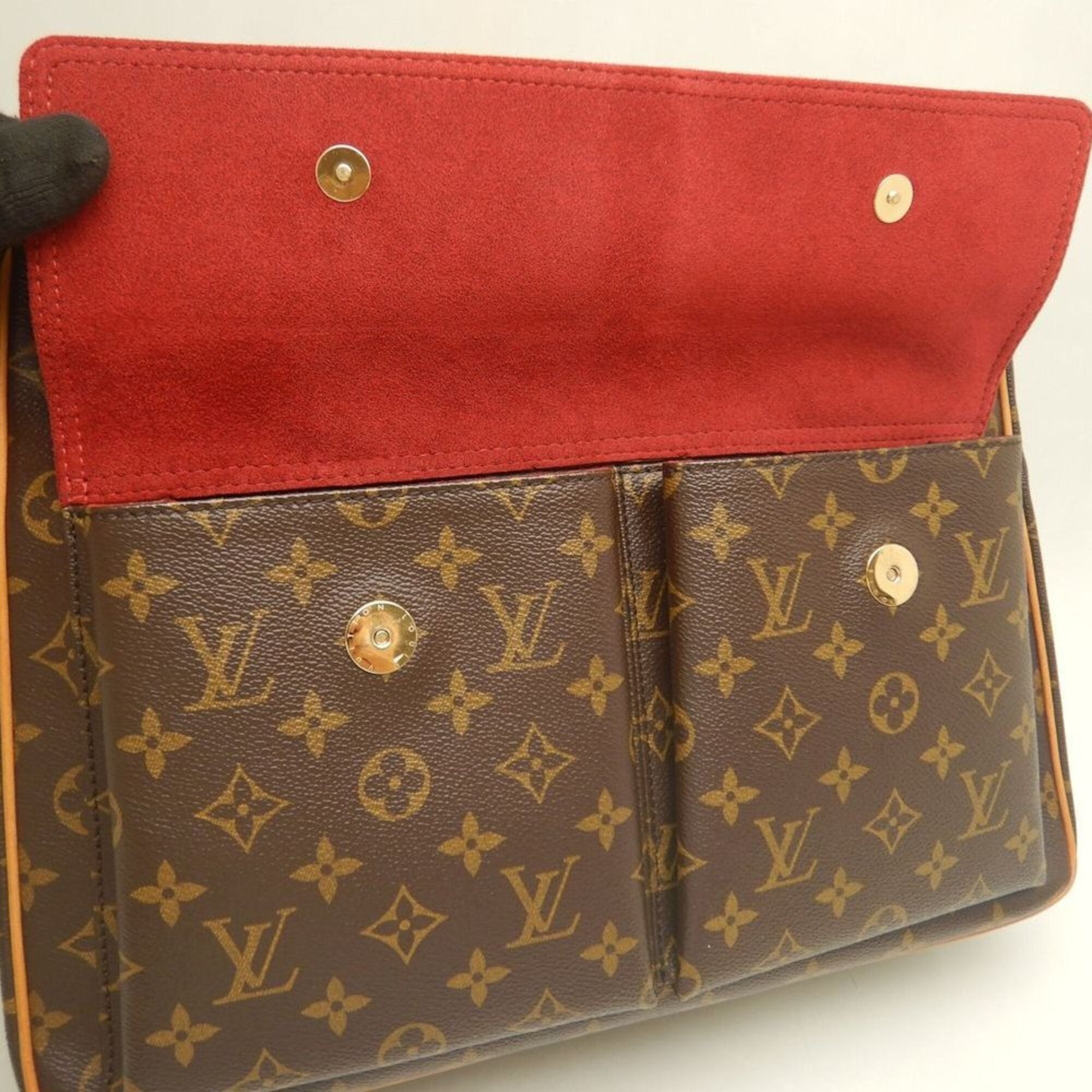 Louis Vuitton Brown Monogram Canvas Tote Bag (Pre-Owned)