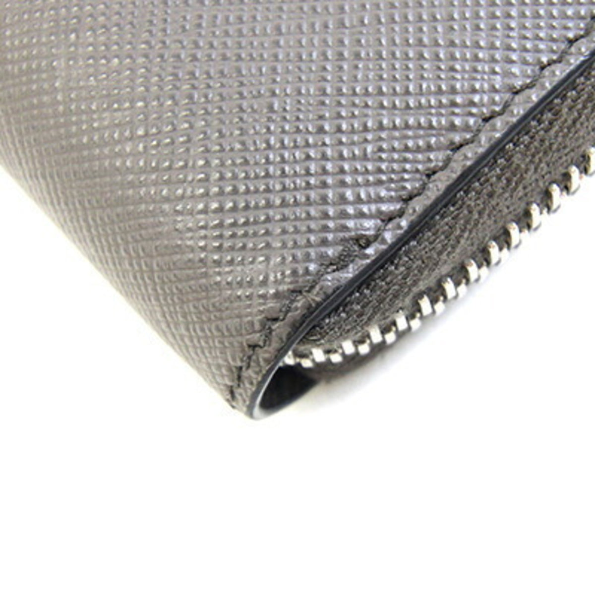 Prada Gray Leather Coin Purse/Coin Case (Pre-Owned)